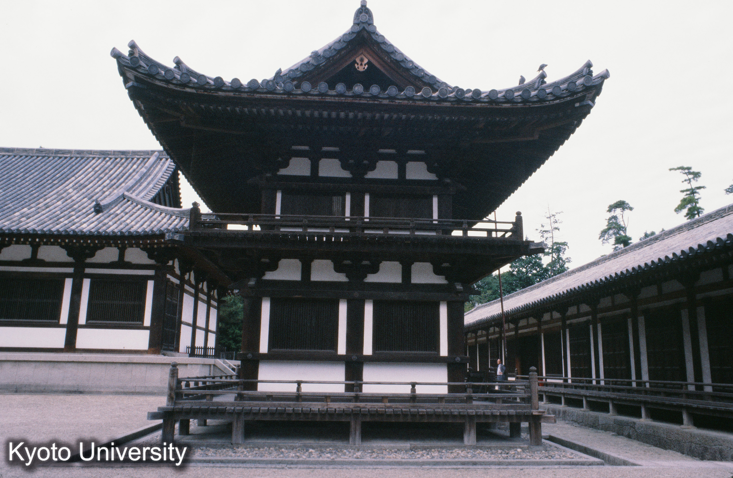 唐招提寺 鼓楼側面 (1)