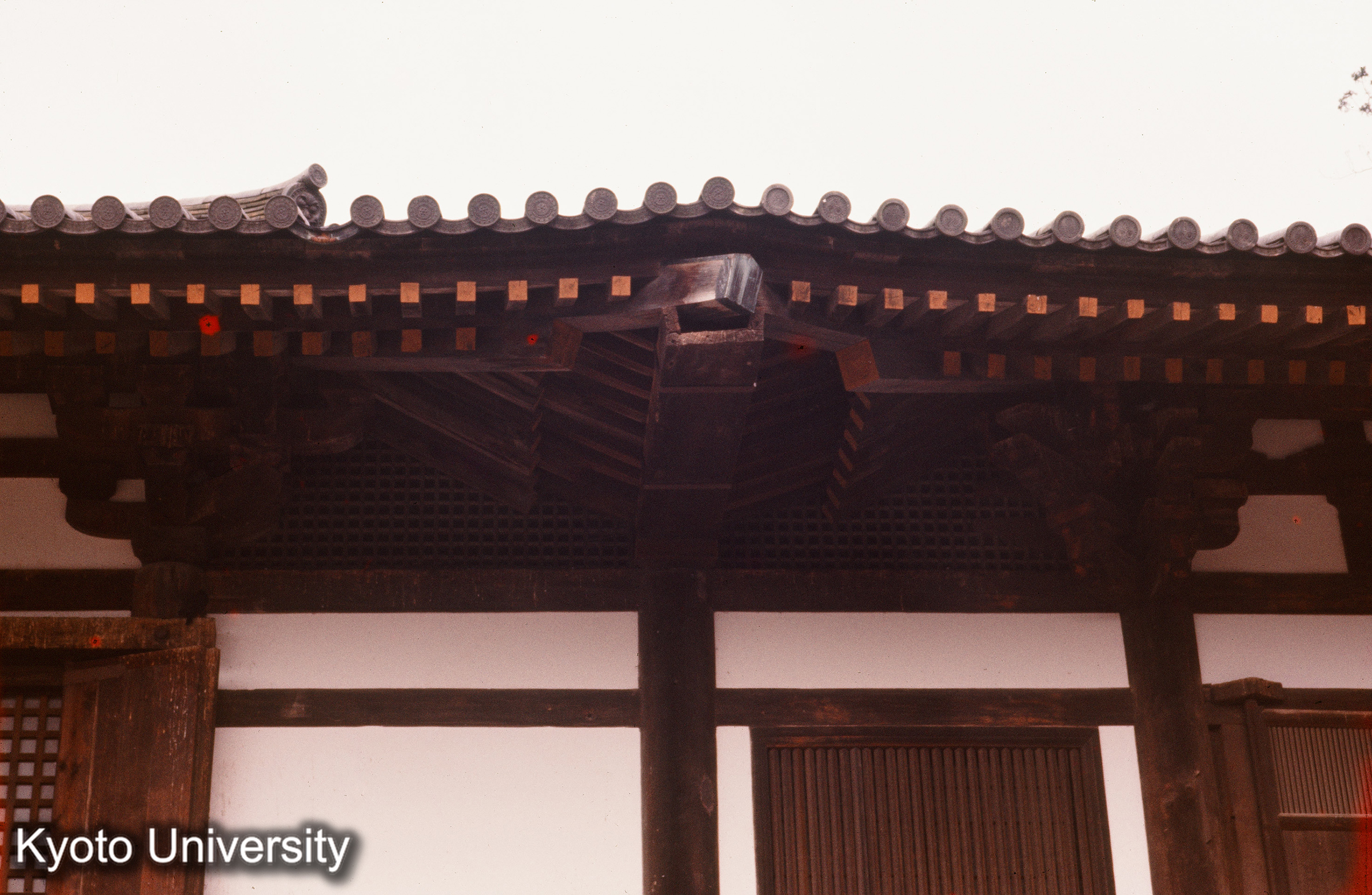 東大寺法華堂 正堂 礼堂 取会軒_〇 (1)