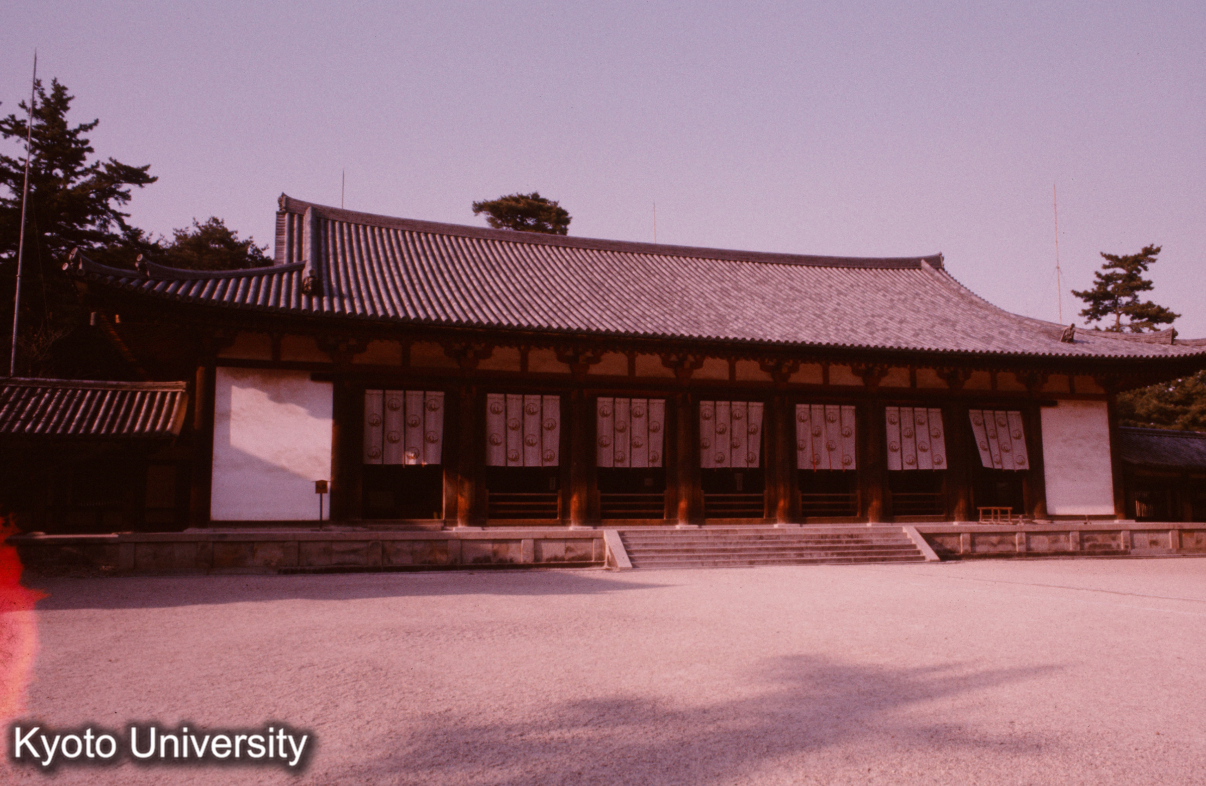 法隆寺 大講堂 正面 (1)