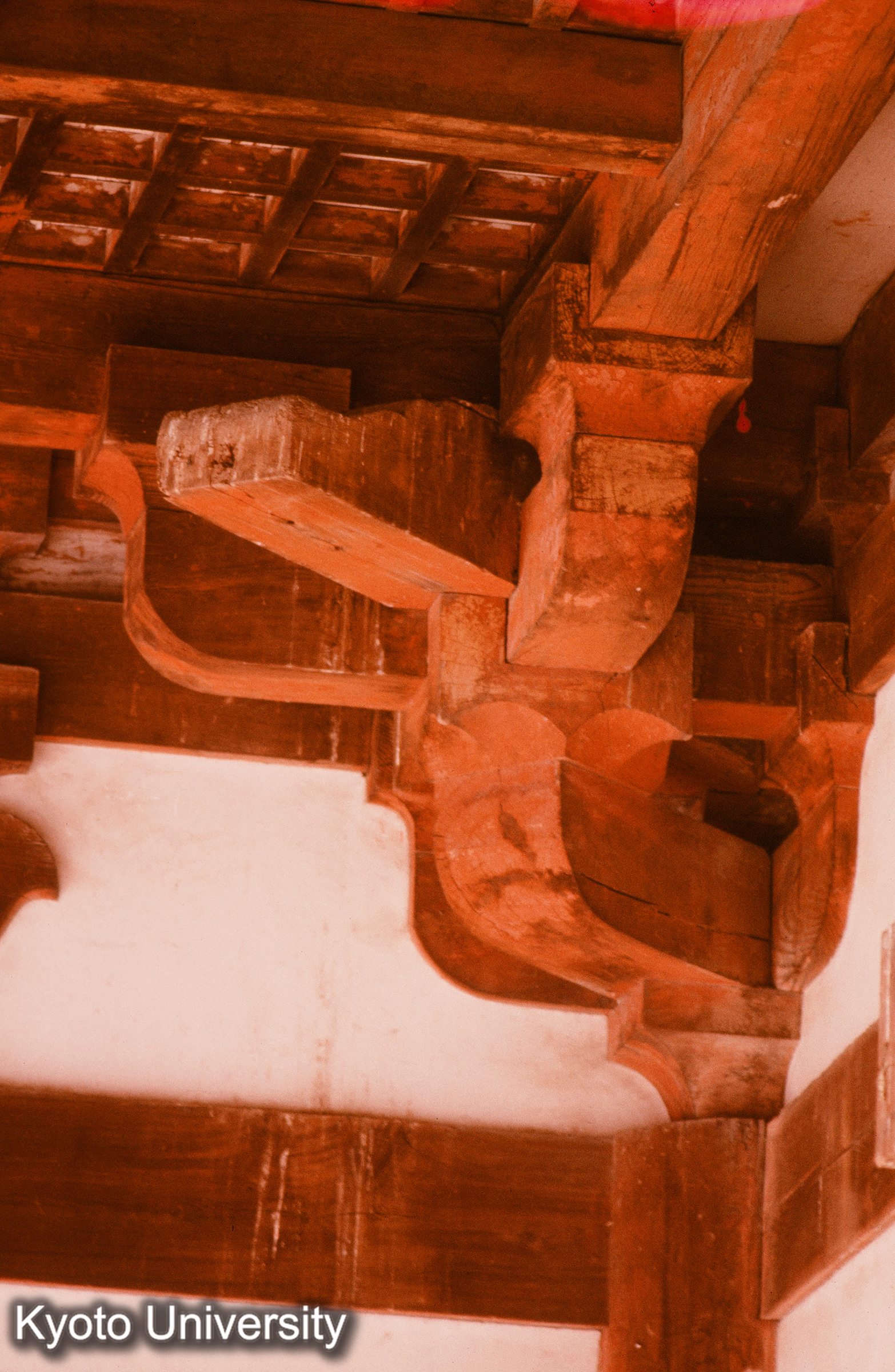 法隆寺 南大門 隅（内側） 木鼻 (1)