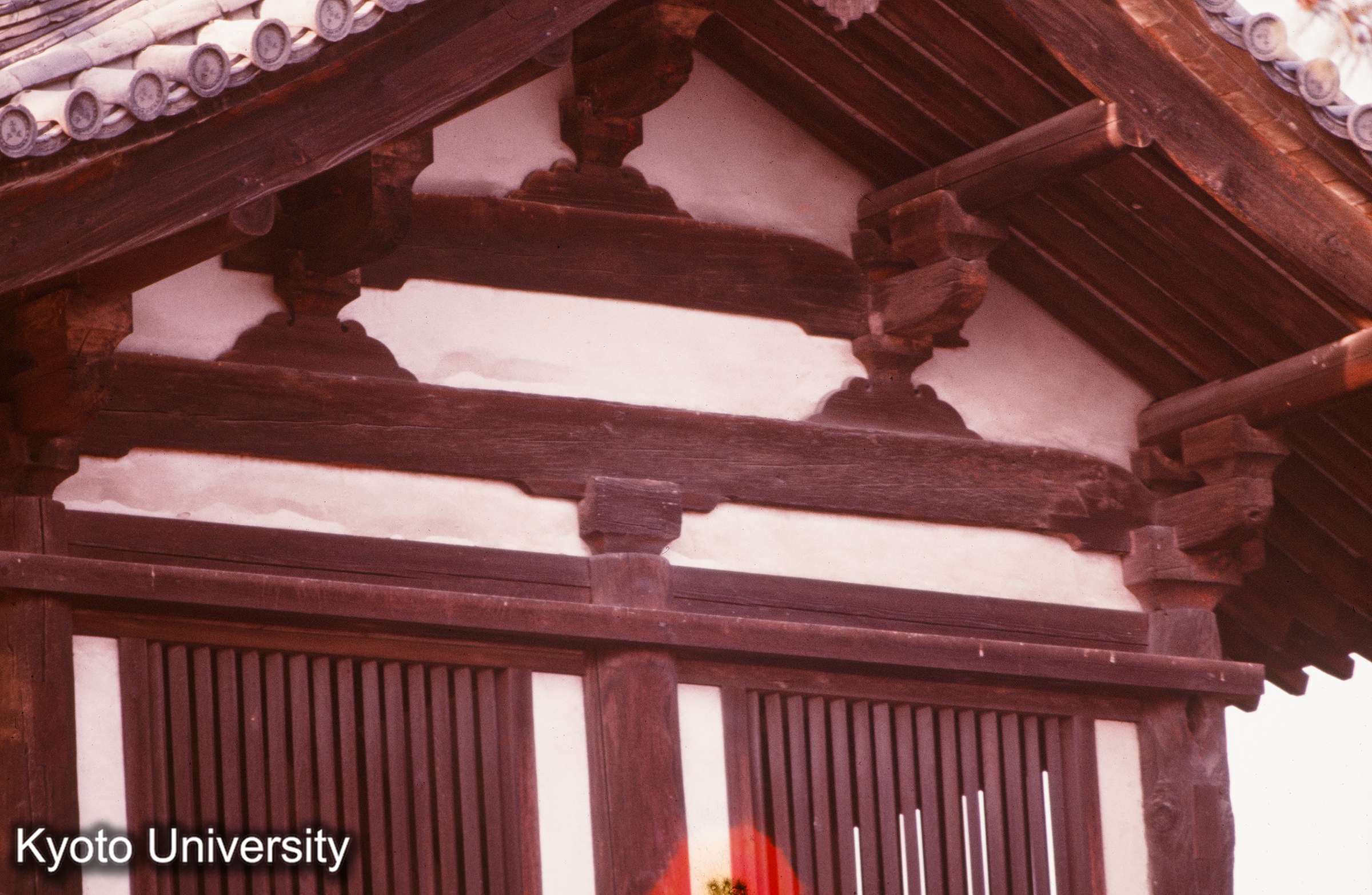 法隆寺 経蔵 妻飾 (1)