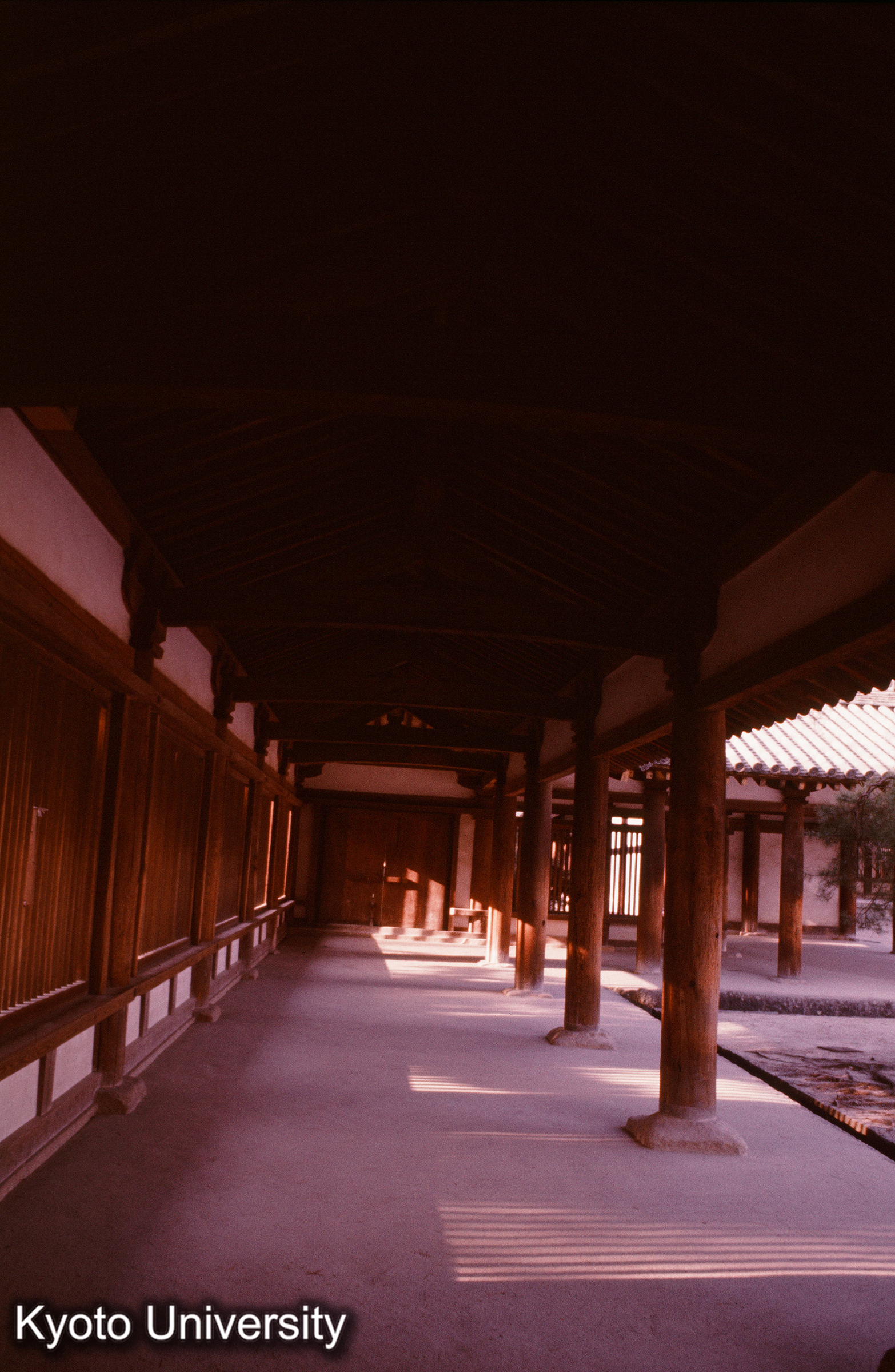 法隆寺 回廊 (1)