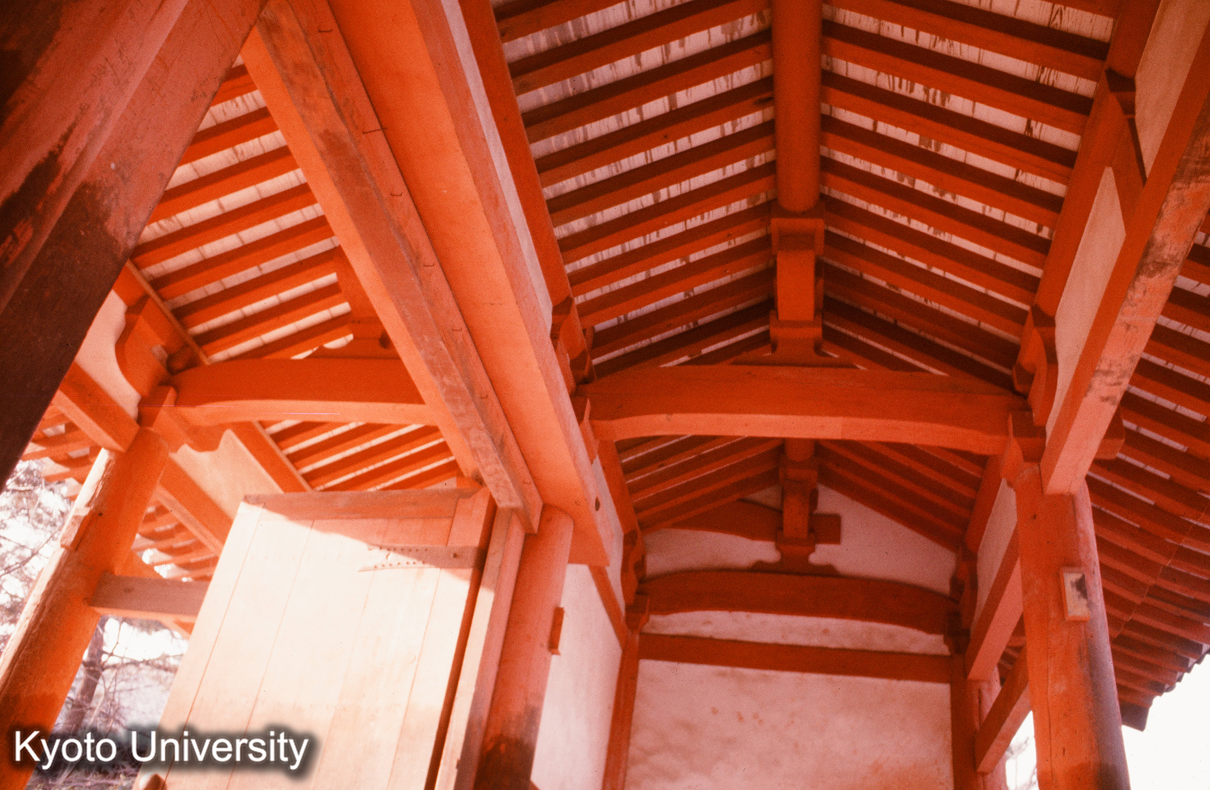 法隆寺 東大門 構架 (1)