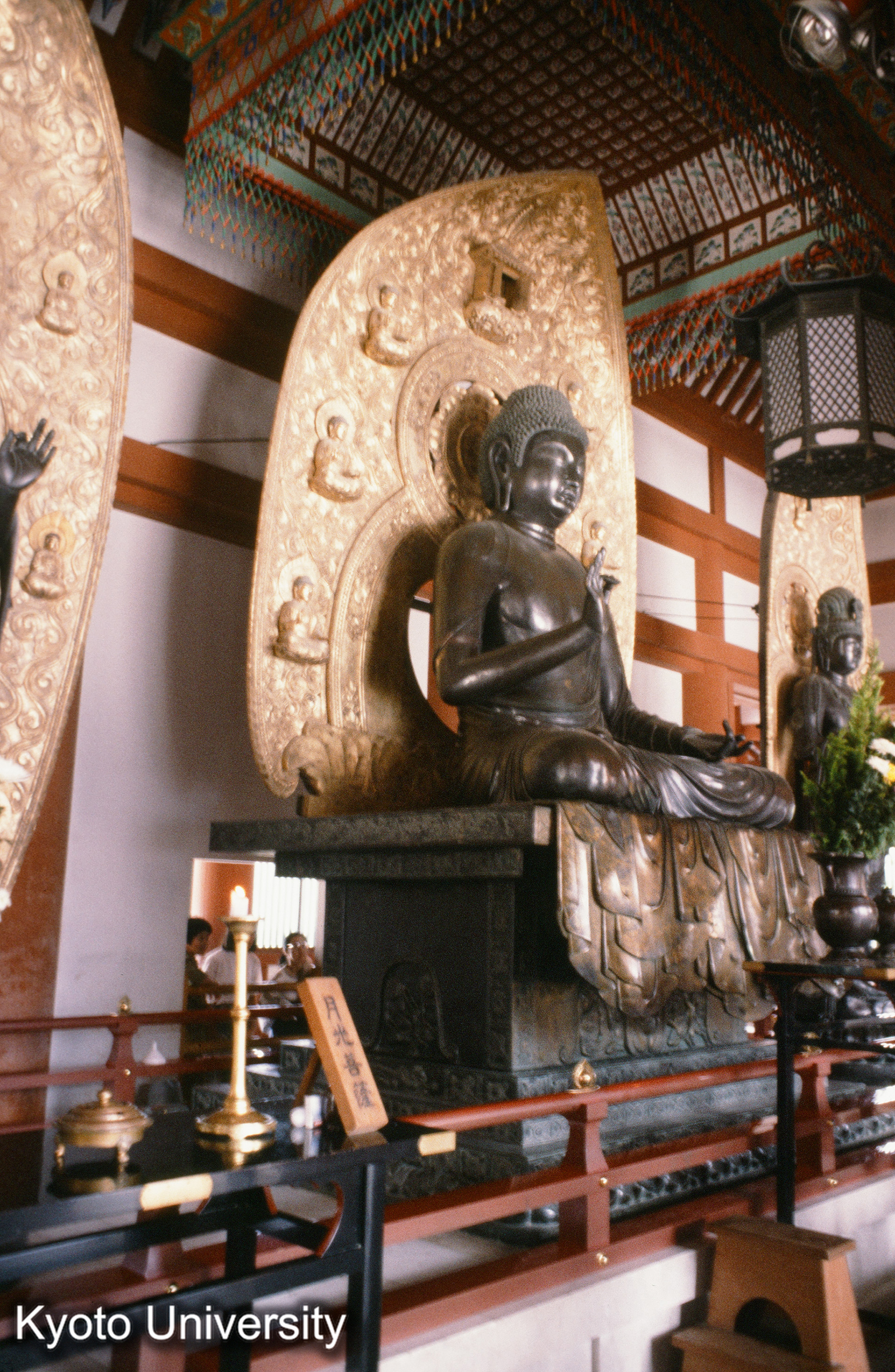 薬師寺金堂本尊 (1)