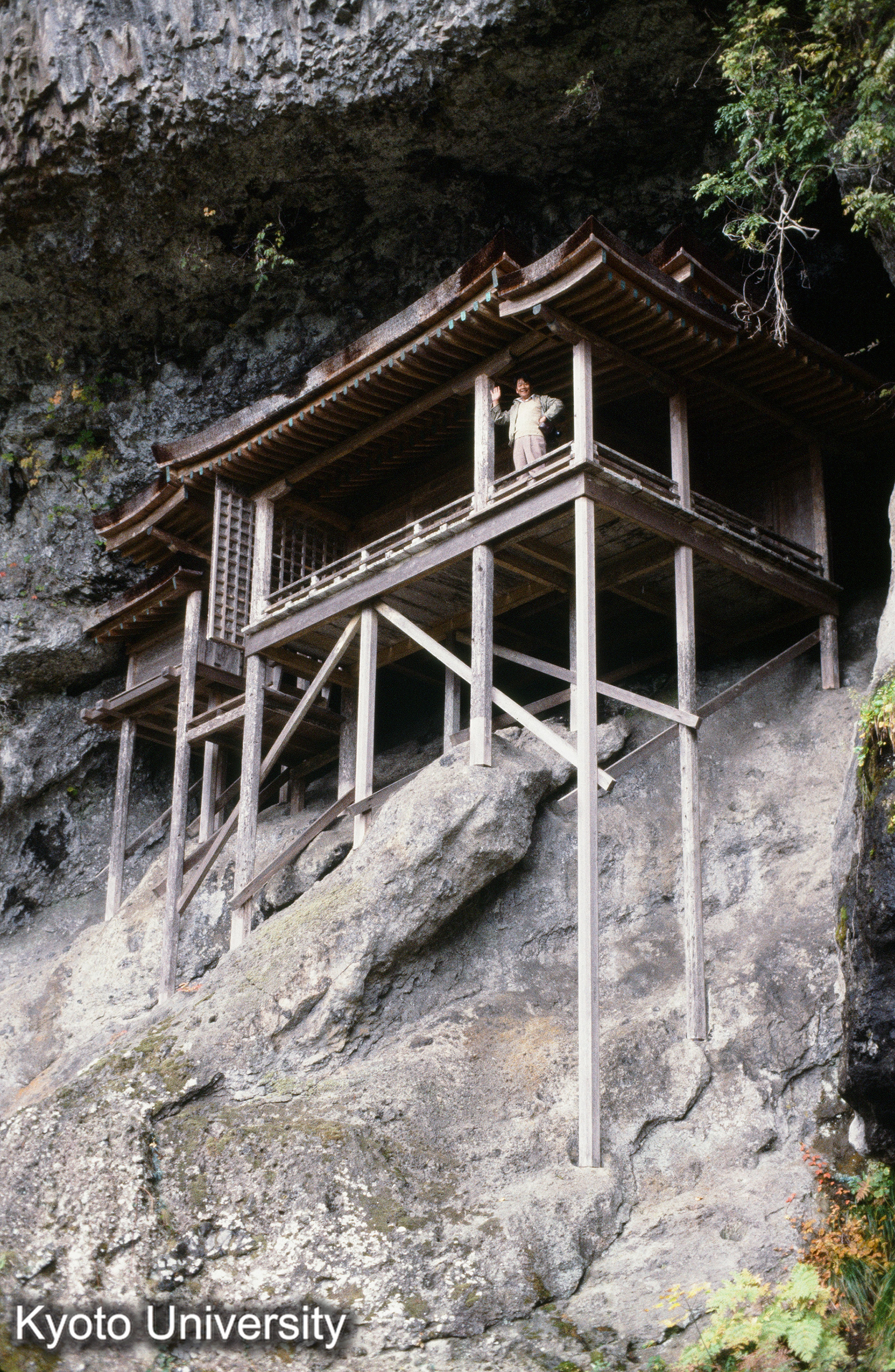 三仏寺 投入堂 (1)