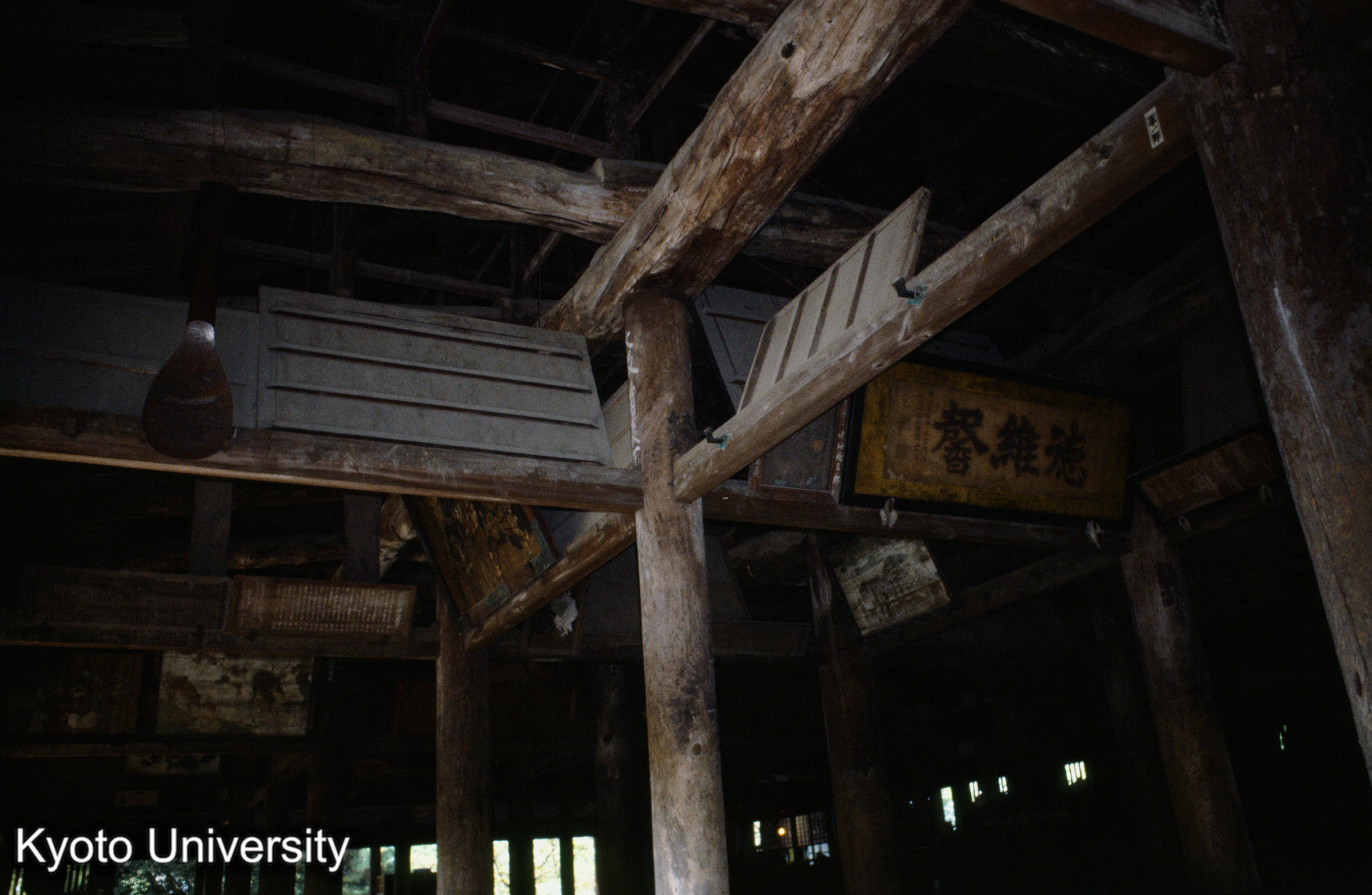 厳島神社末社 豊国神社本殿 (1)