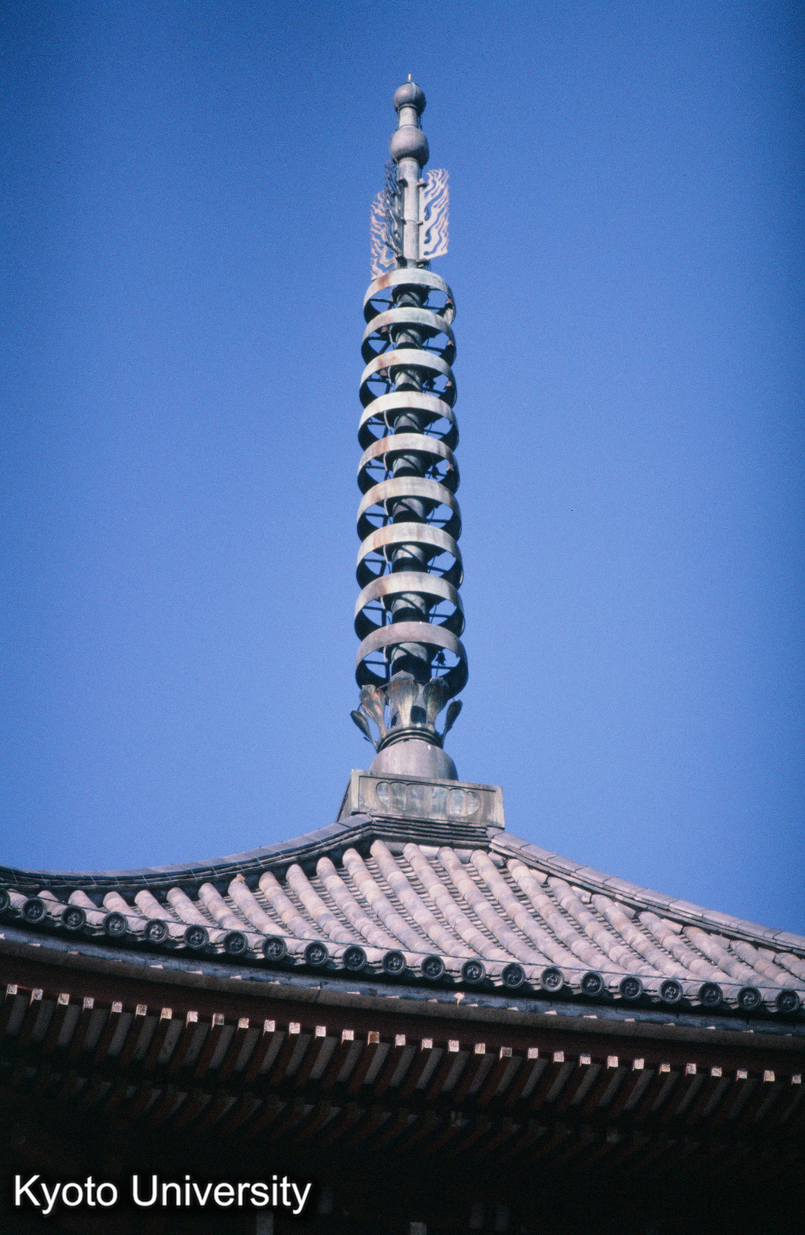 明王院五重塔 (1)