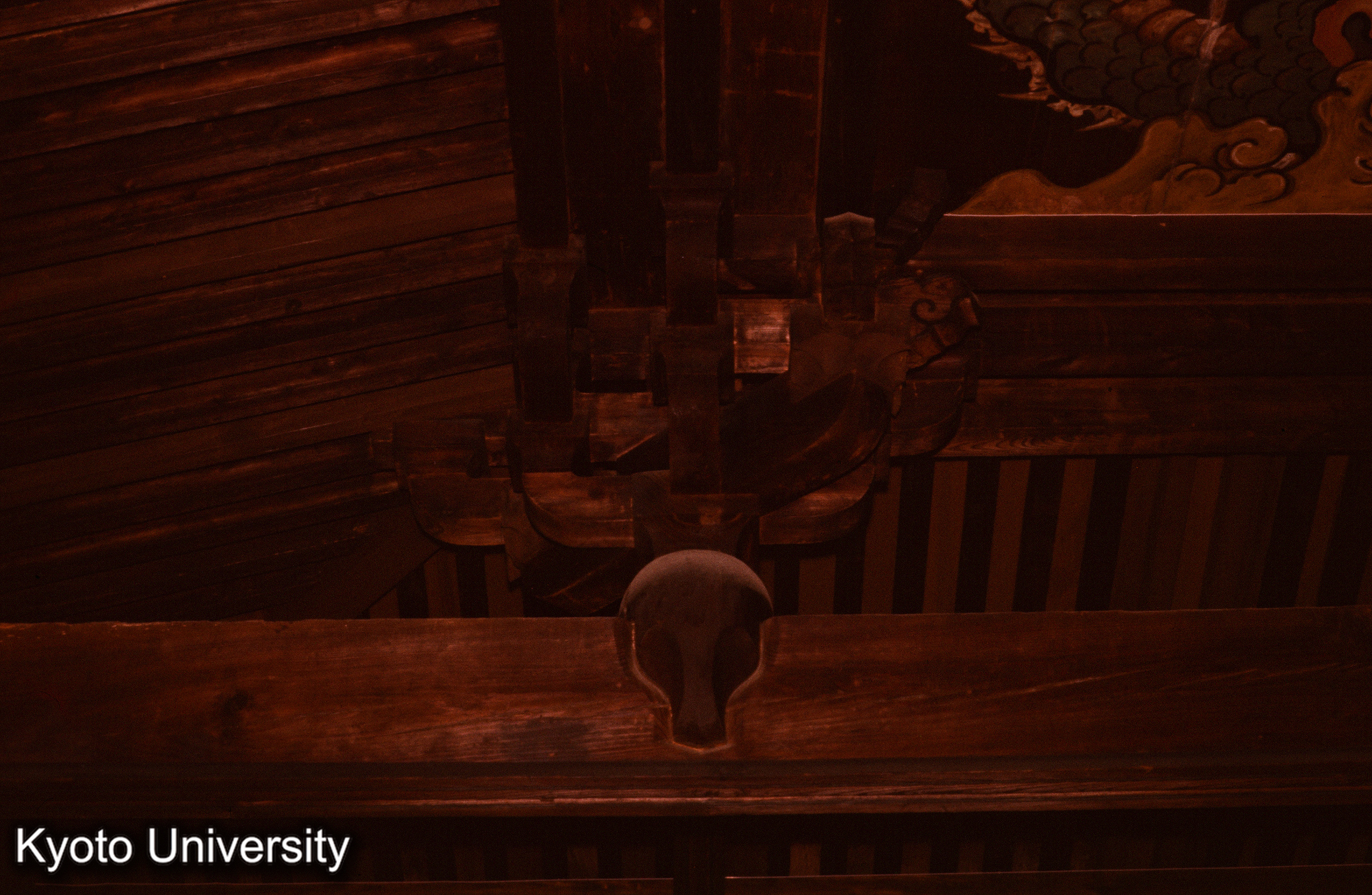 常徳寺円通殿 内部 太瓶束 (1)