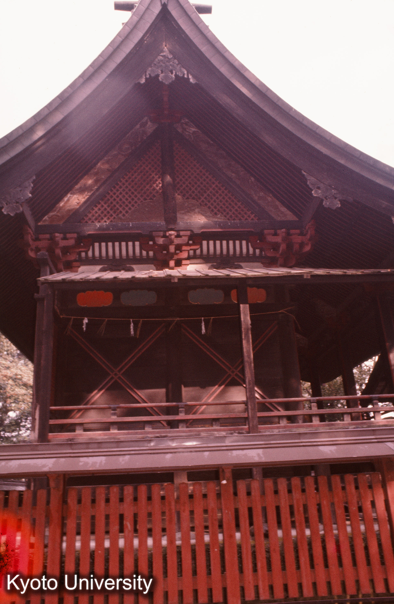 青井阿蘇神社 本殿妻詳細 (1)