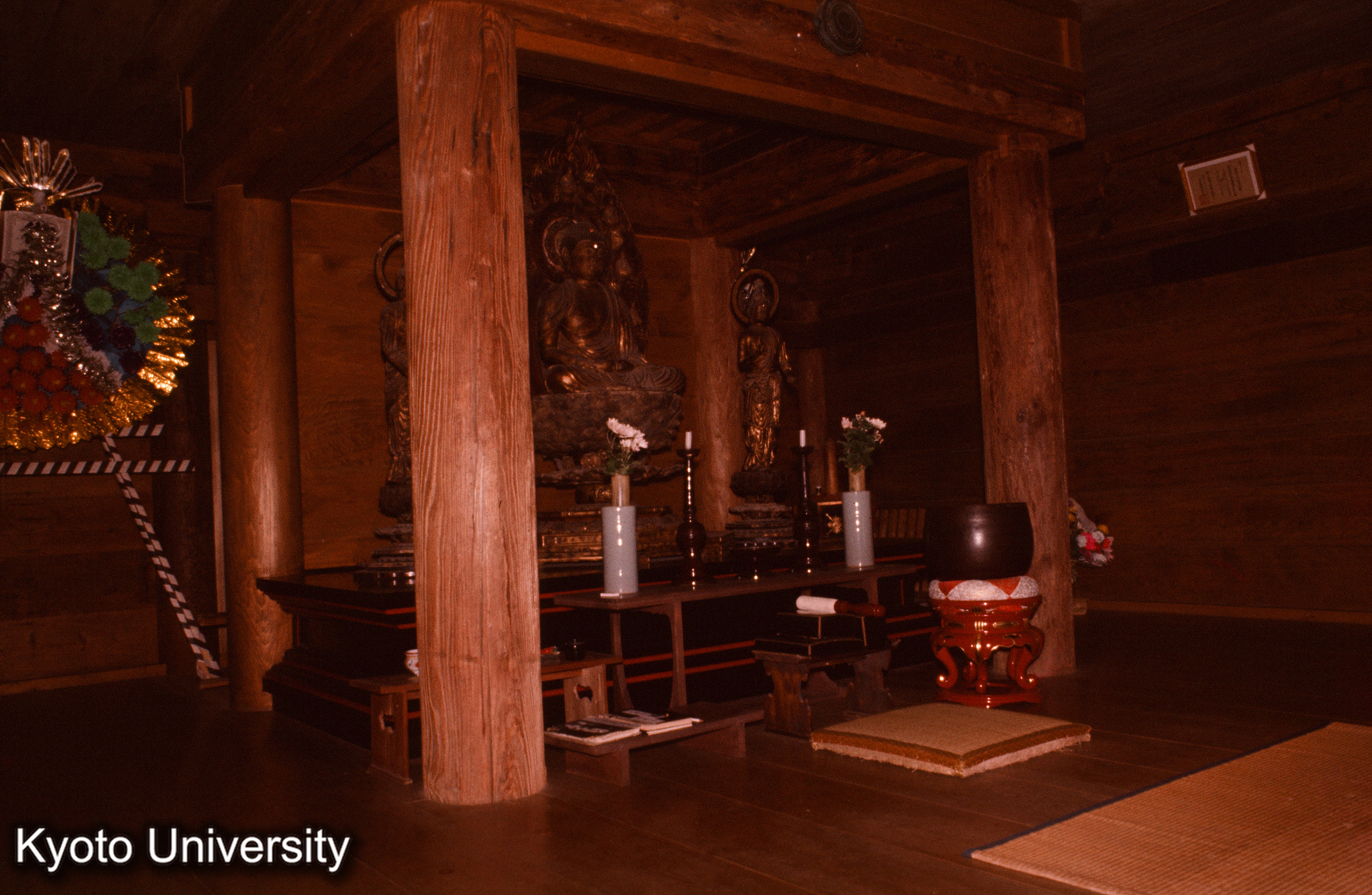 城泉寺阿弥陀堂 内部 (1)