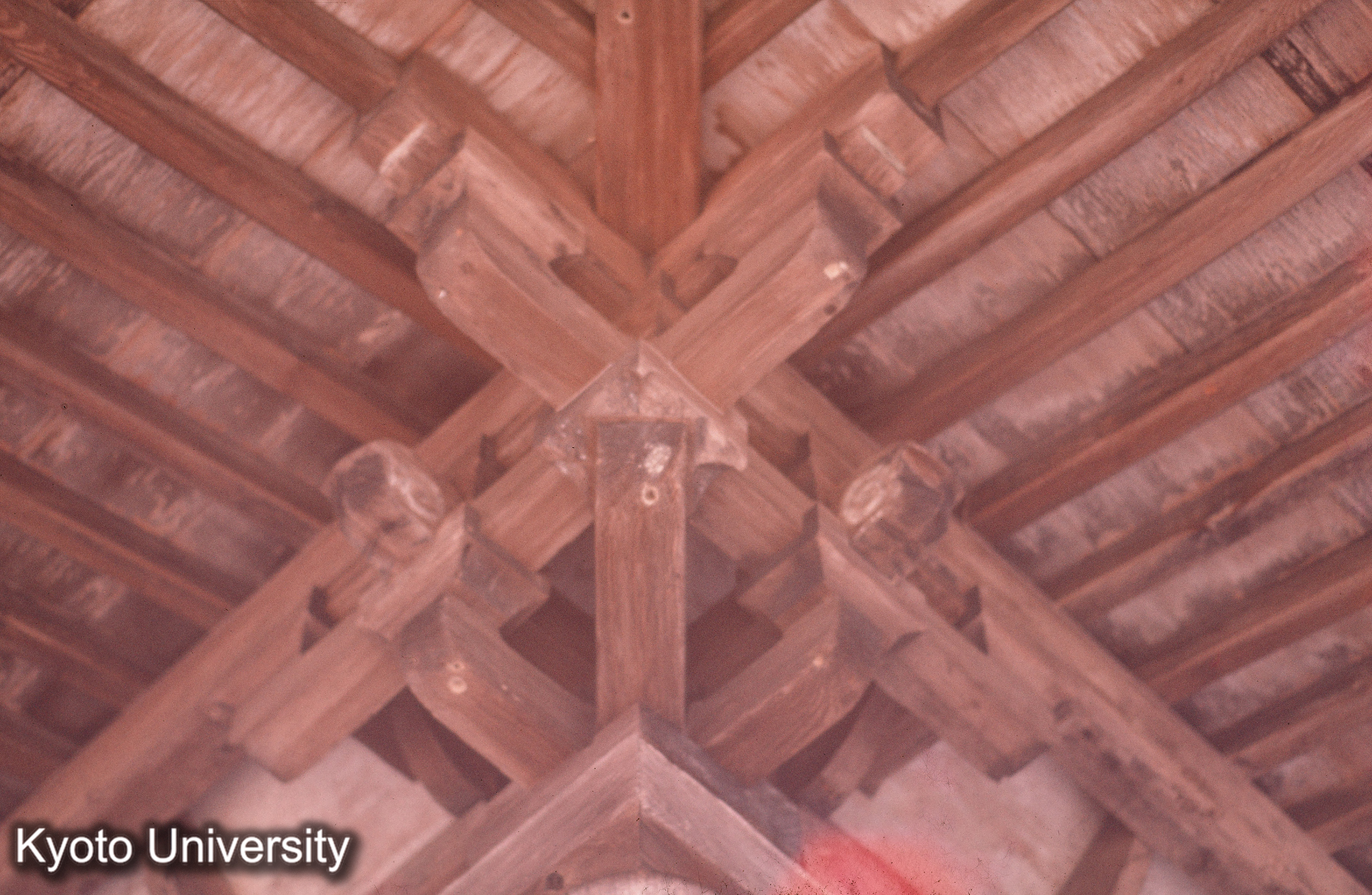 青蓮寺阿弥陀堂 隅斗栱 (1)