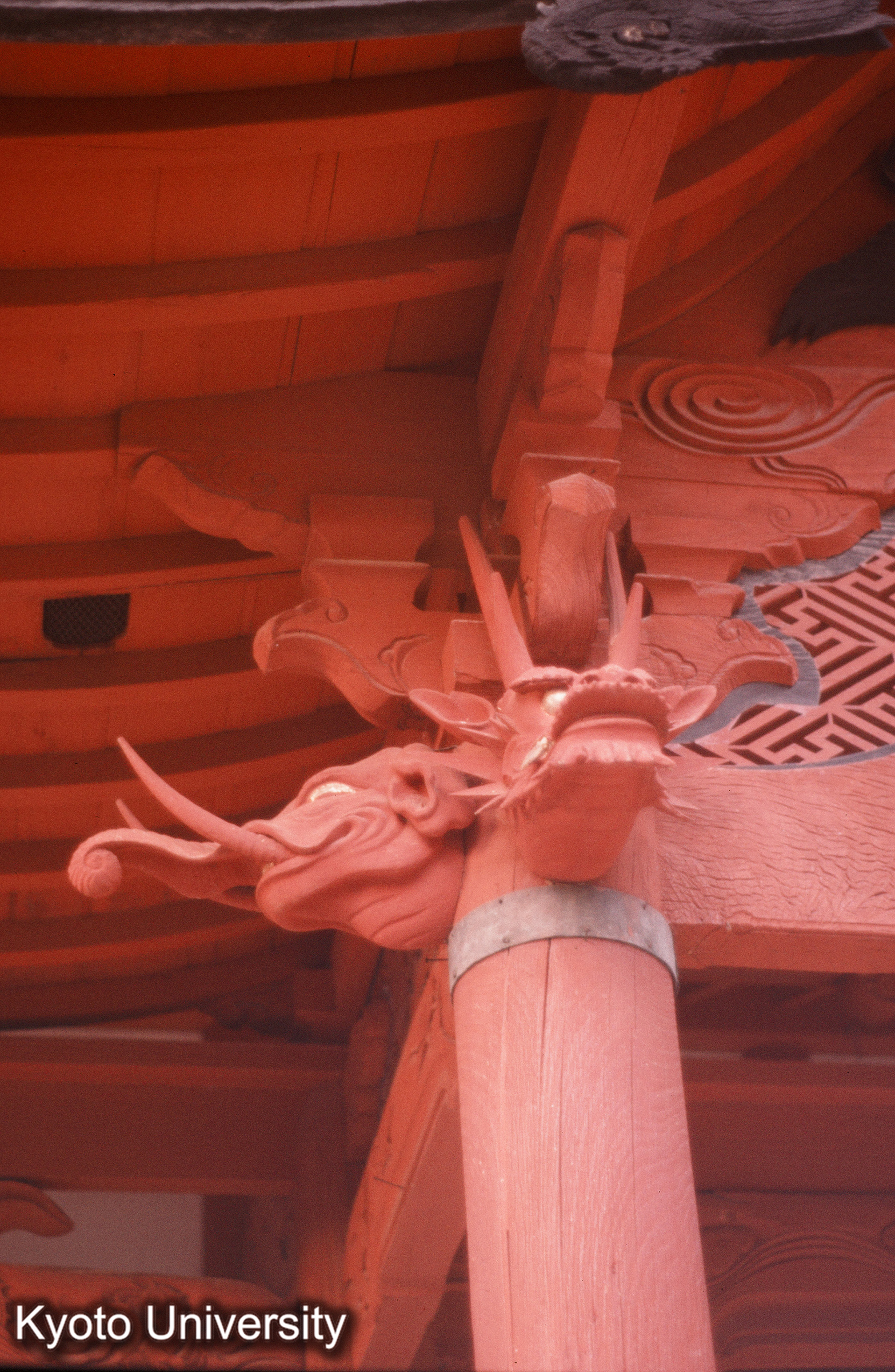 多久聖廟 正面隅 獣頭・斗栱 (1)