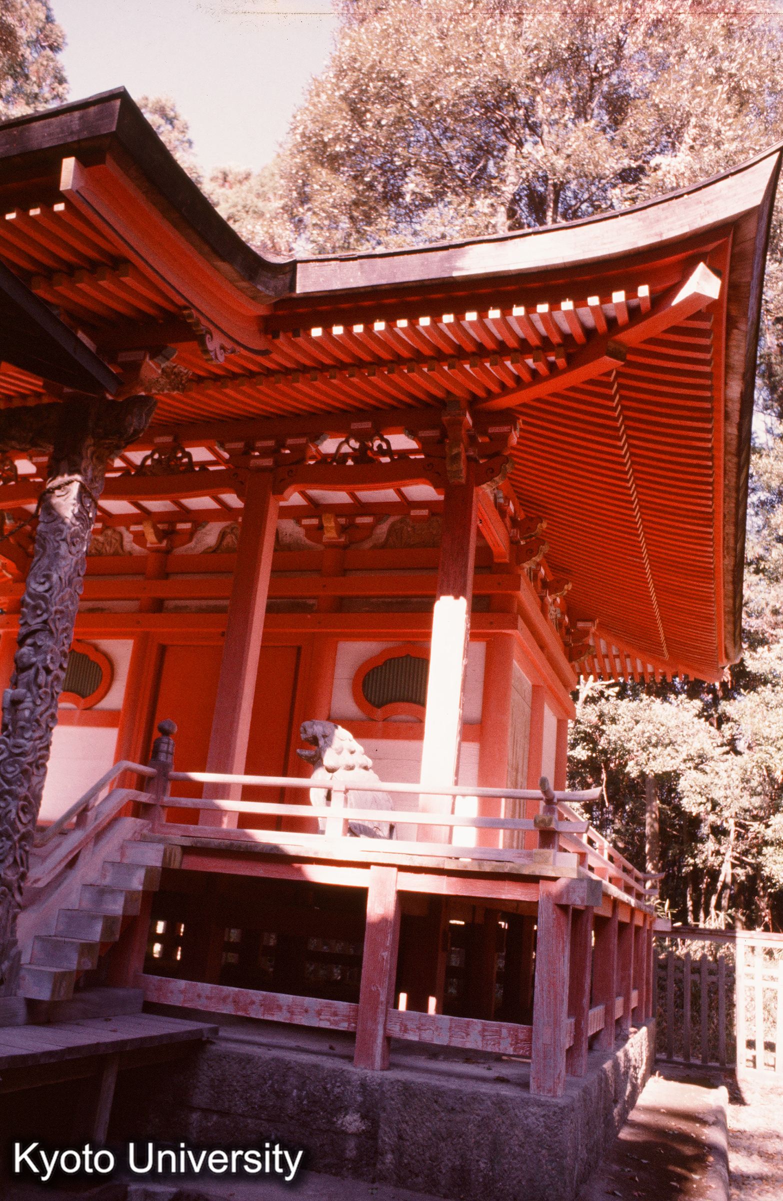 八幡神社本殿 身舎隅 (1)