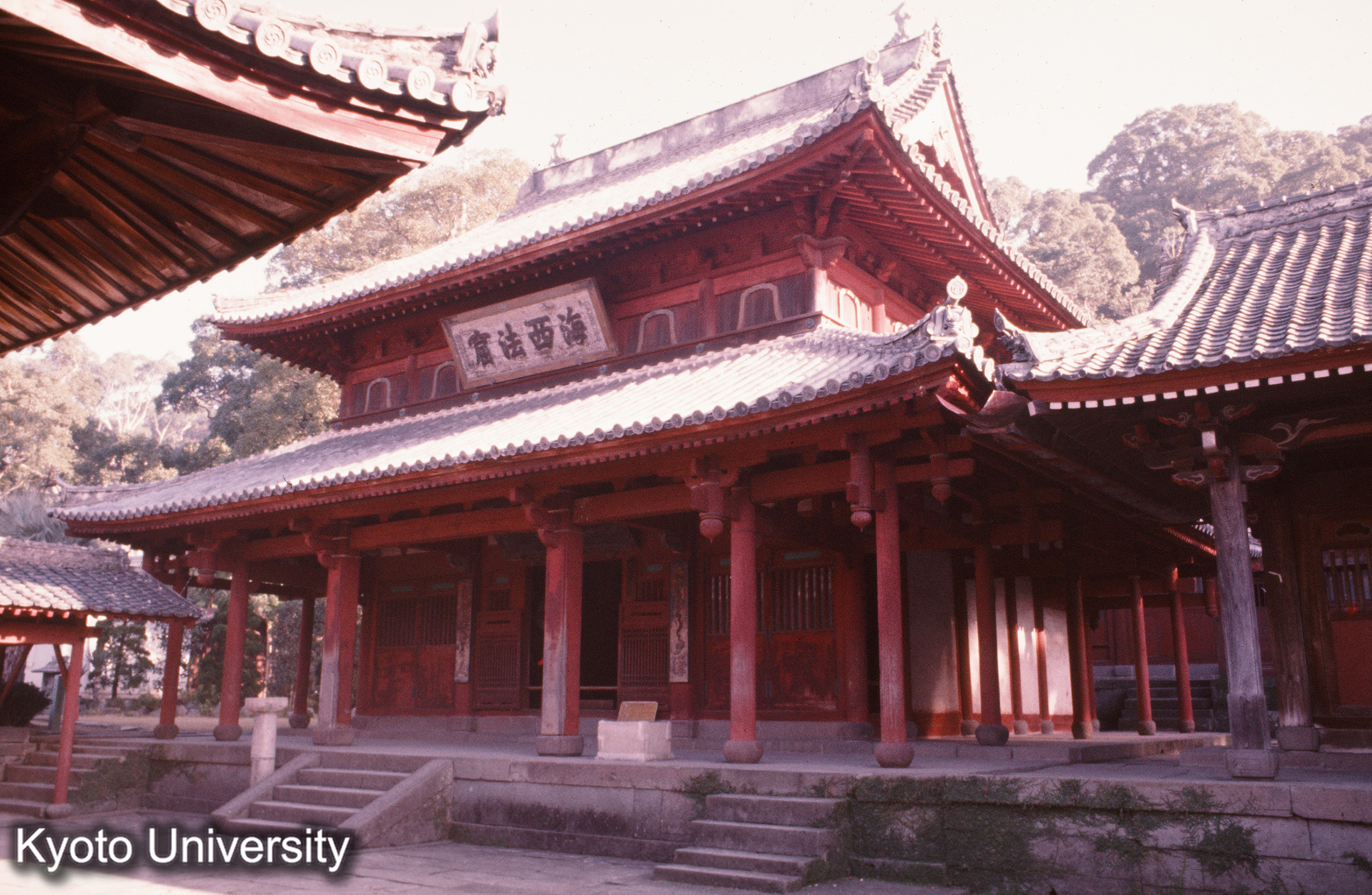 崇福寺大雄宝殿 正側面_〇 (1)