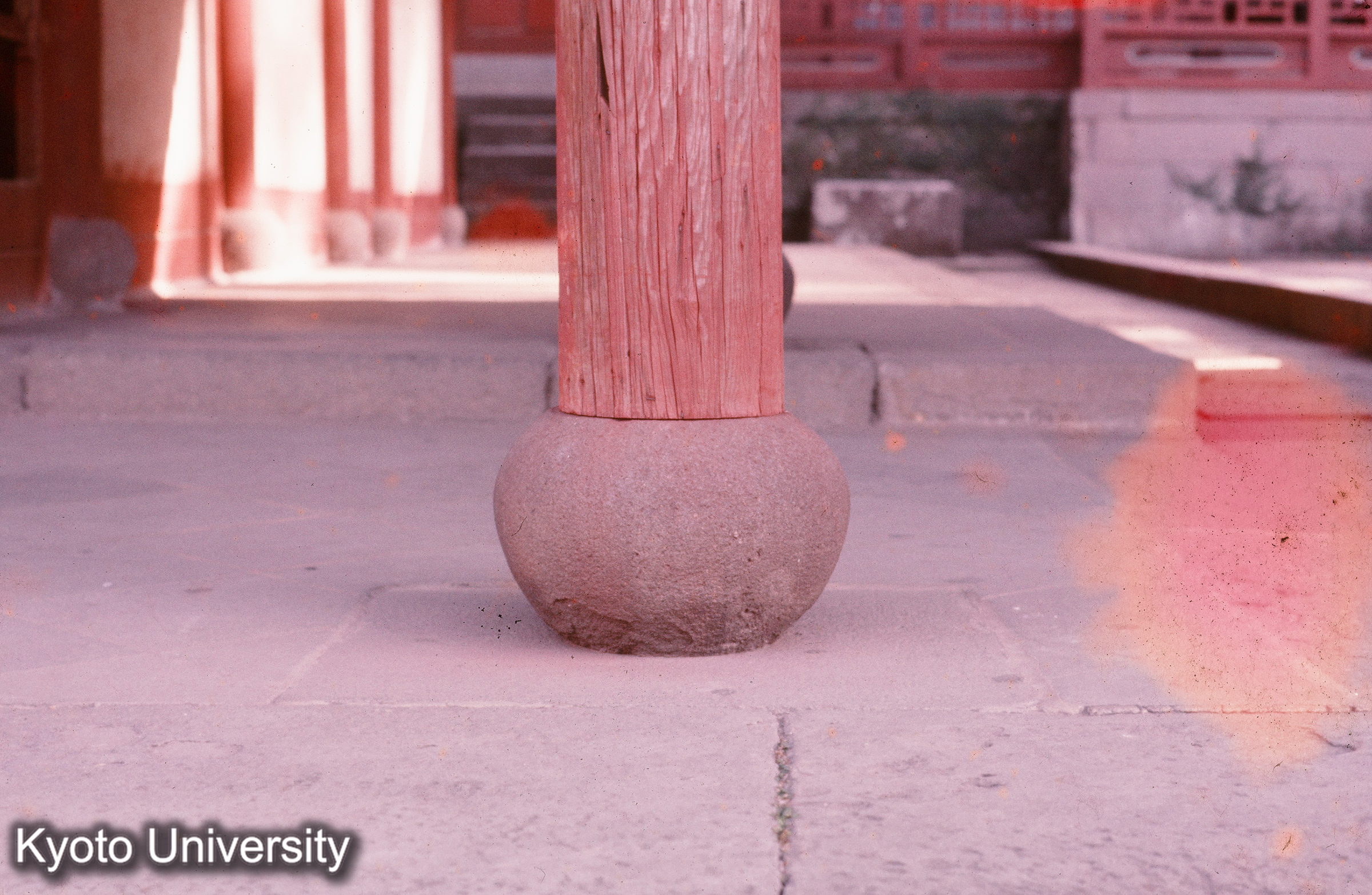 崇福寺大雄宝殿 礎盤（円） (1)