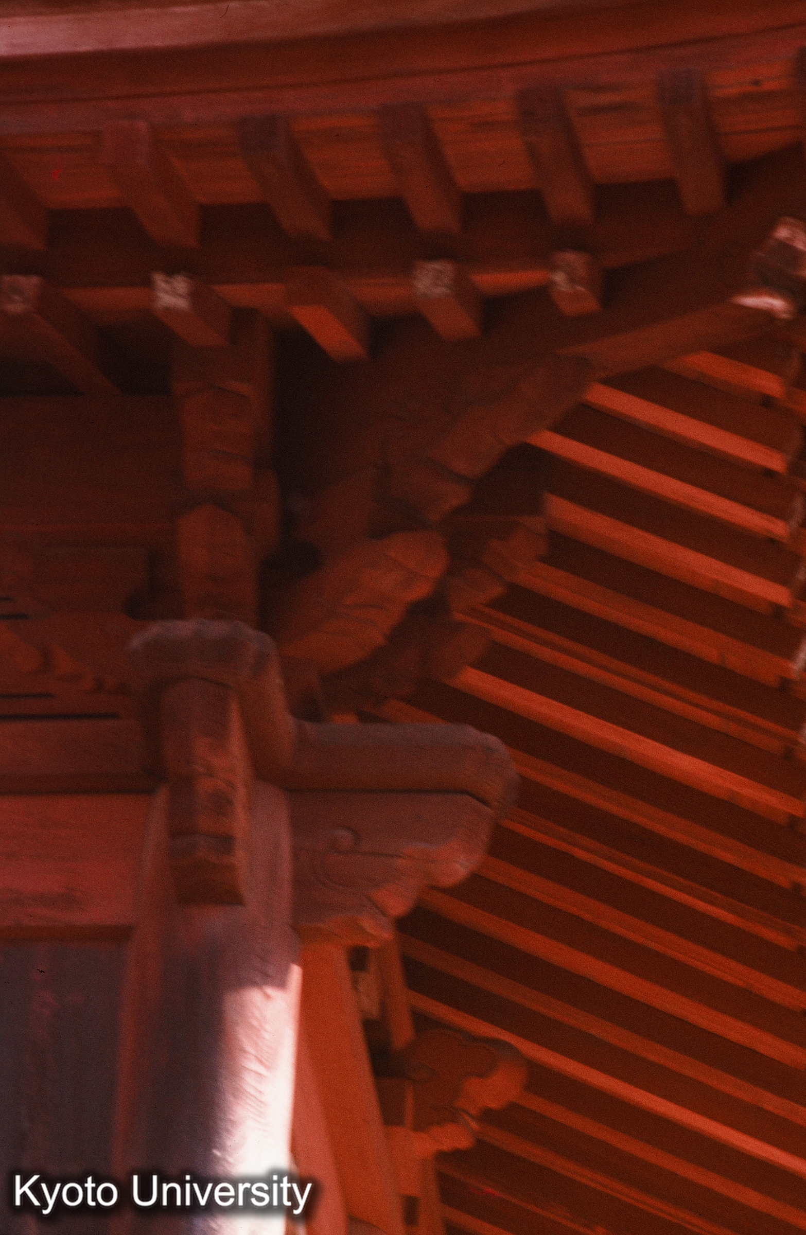 崇福寺大雄宝殿 身舎隅斗栱 (1)