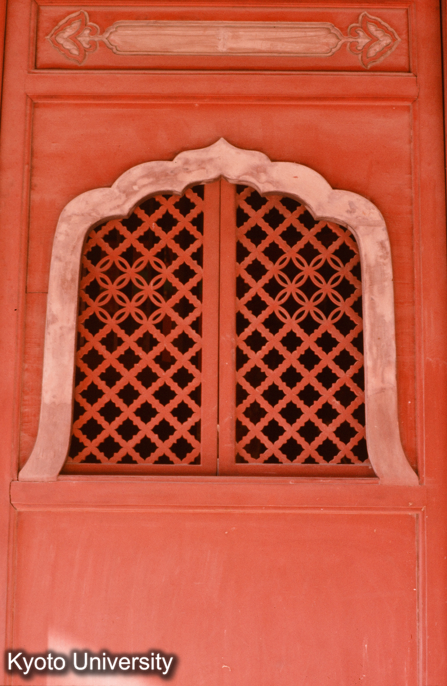 崇福寺護法堂 花灯窓 (1)