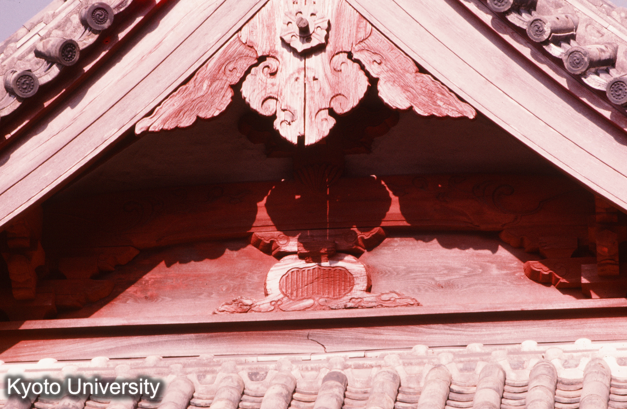 崇福寺大雄宝殿 南側 妻飾 (1)