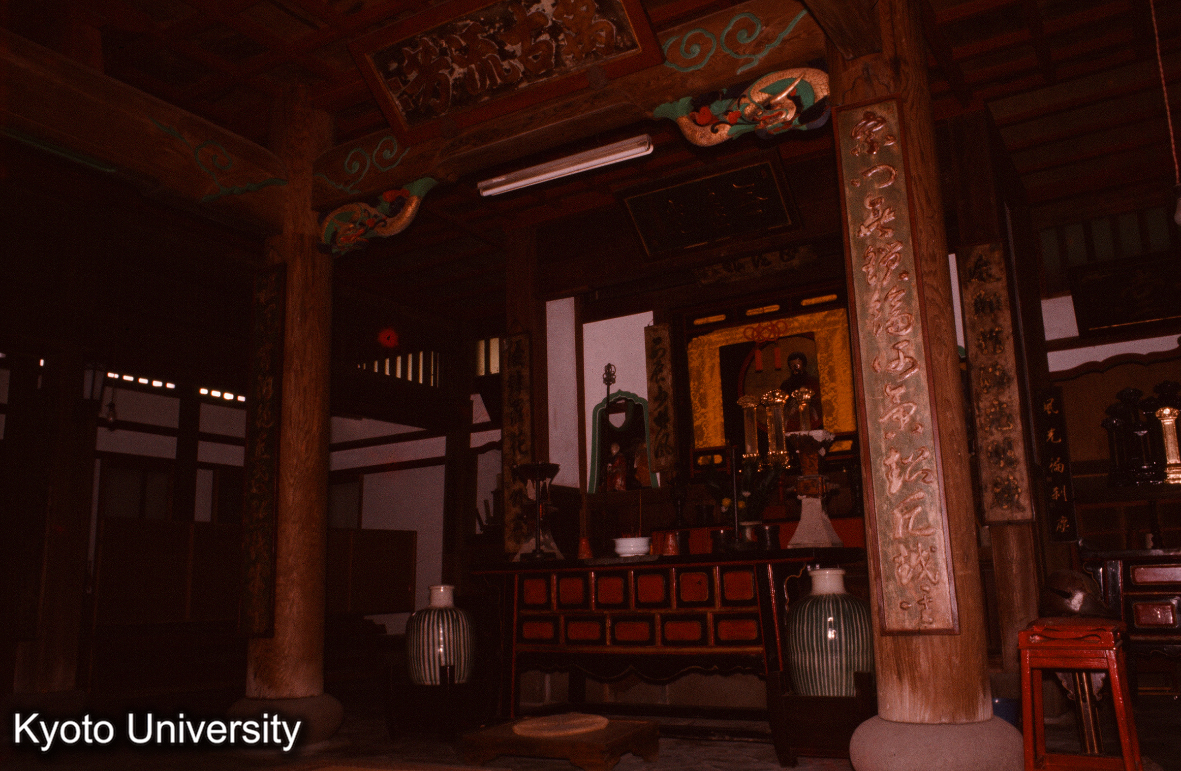 崇福寺開山堂 内部 本尊まわり (1)