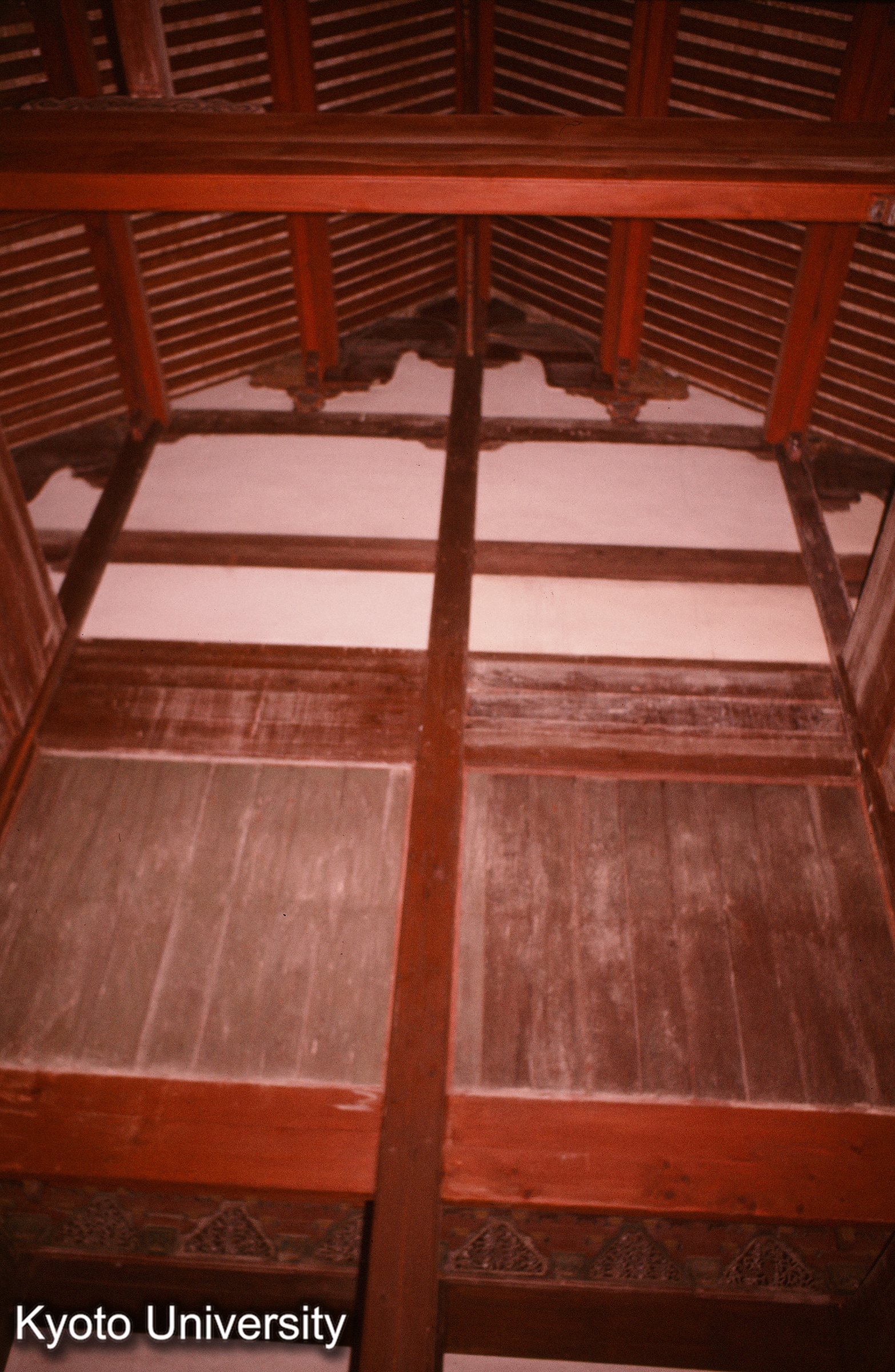 興福寺大雄宝殿 妻 架構（内部） (1)