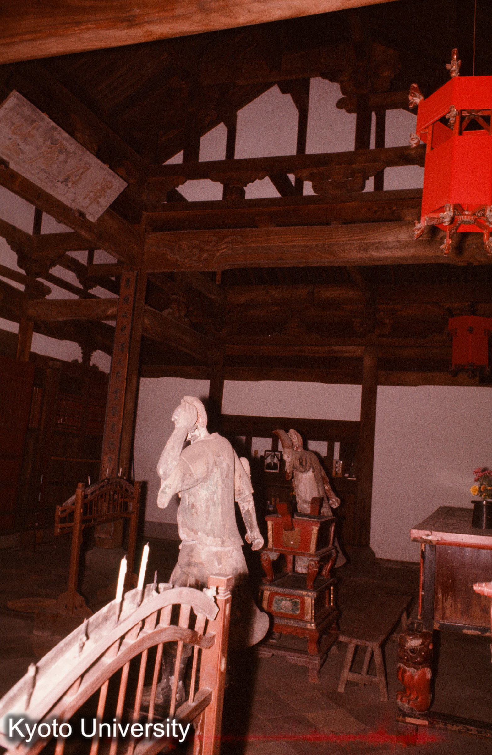 興福寺 媽姐堂 内部背面寄り (1)