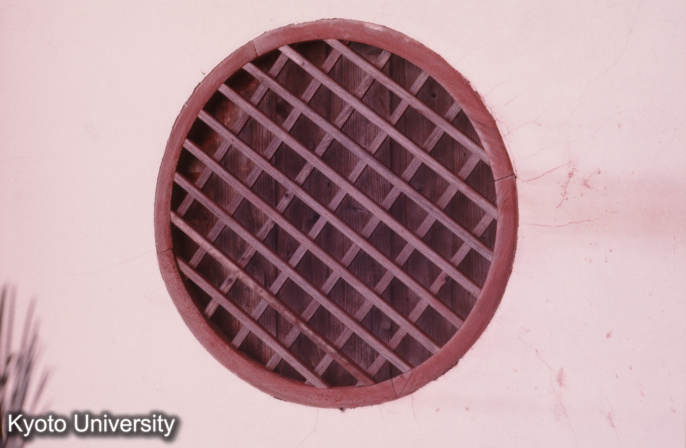 興福寺 三江会所 円窓 (1)