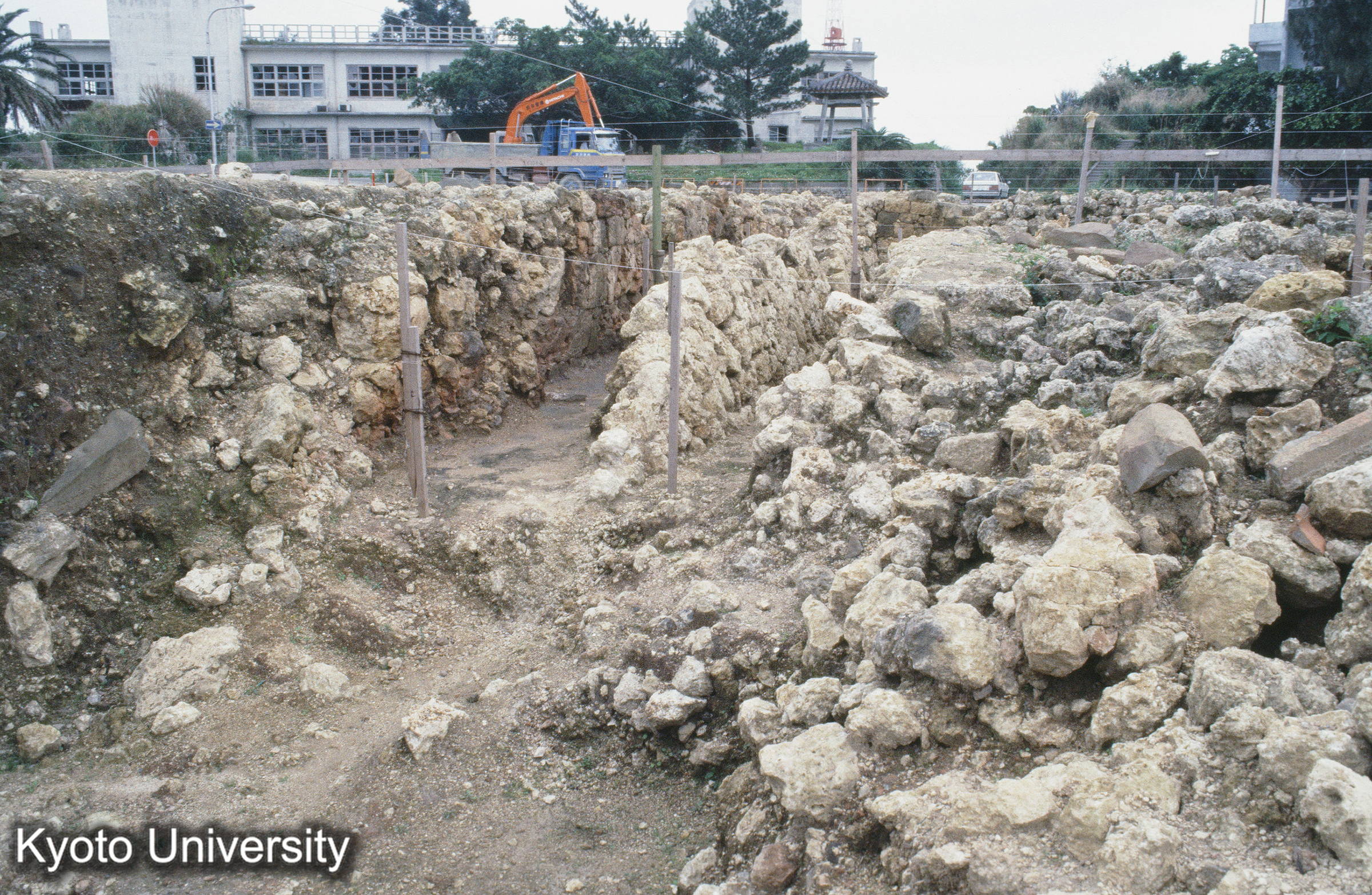 7_首里城正殿 Ⅱ期石積み (1)