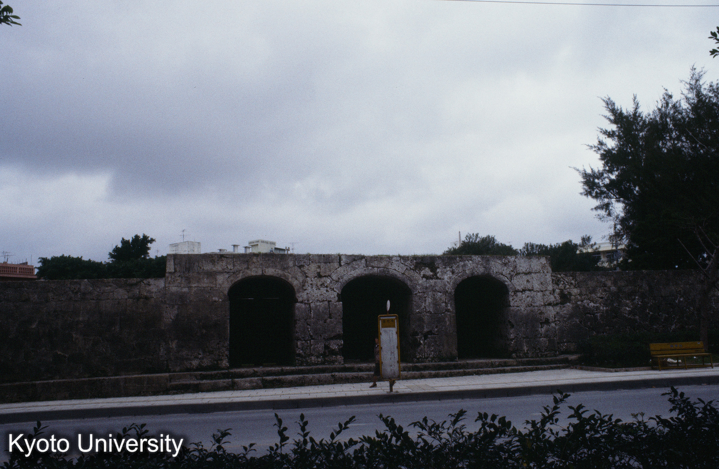 ［スライド］ (1)