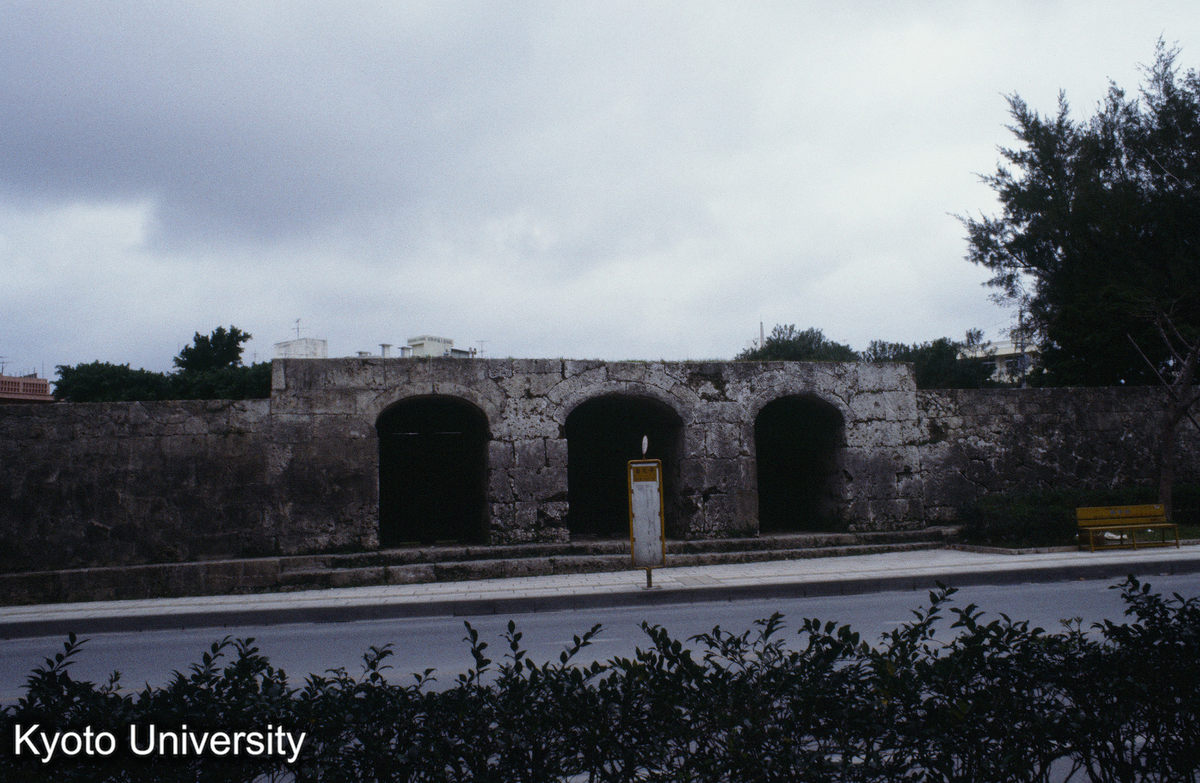 ［スライド］ (1)