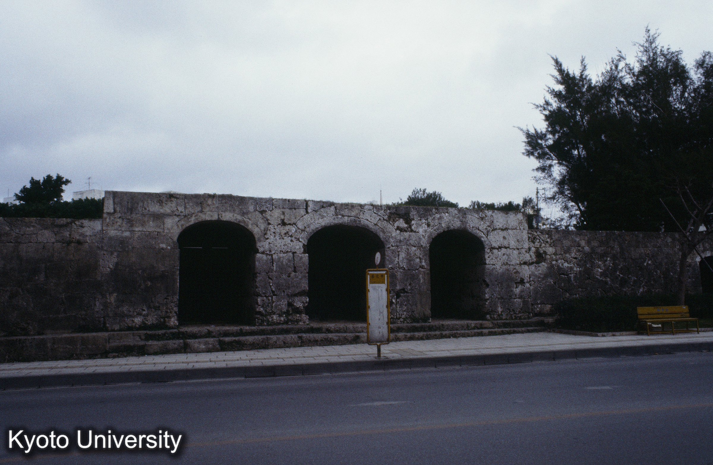 ［スライド］ (1)