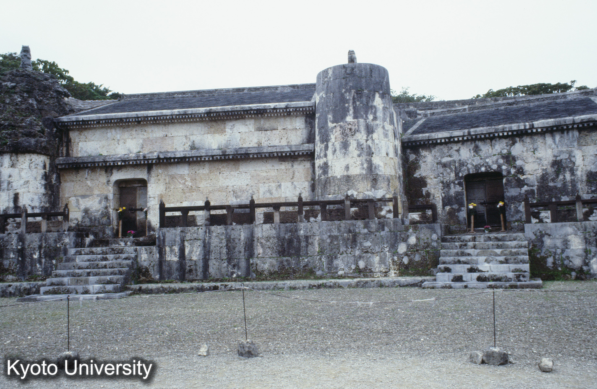 ［スライド］ (1)