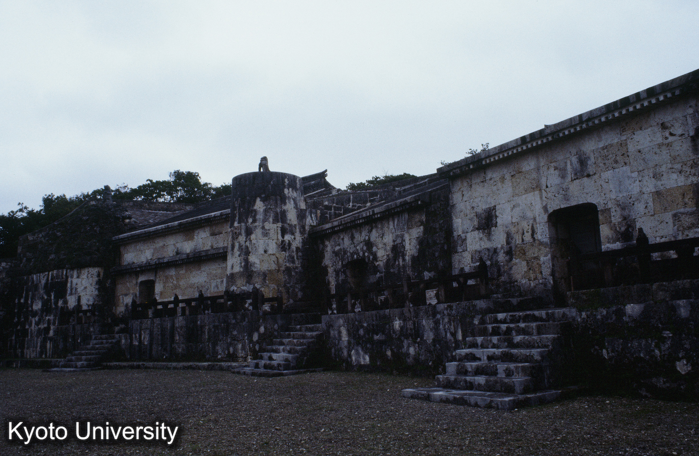 ［スライド］ (1)