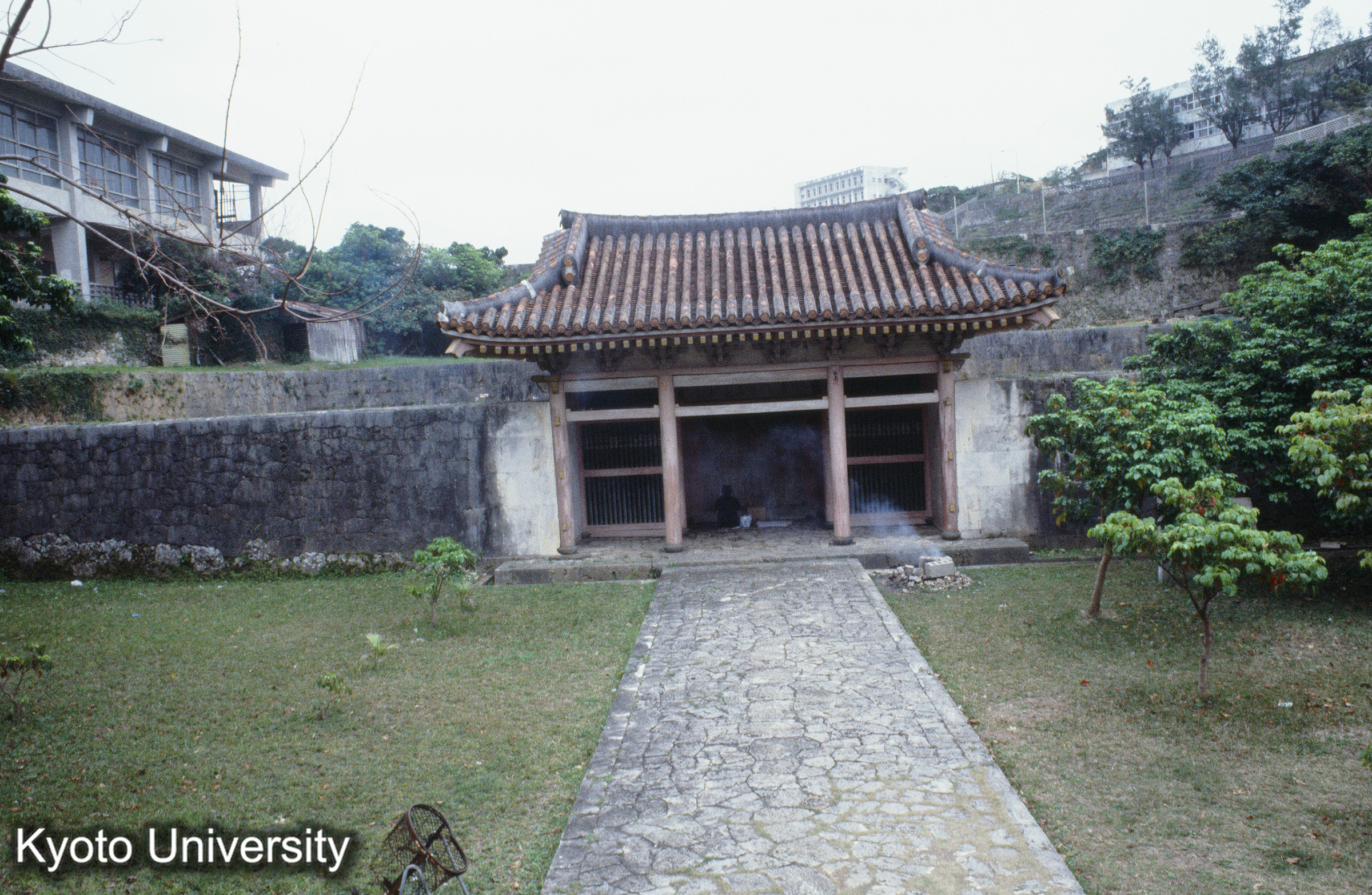 ［スライド］ (1)