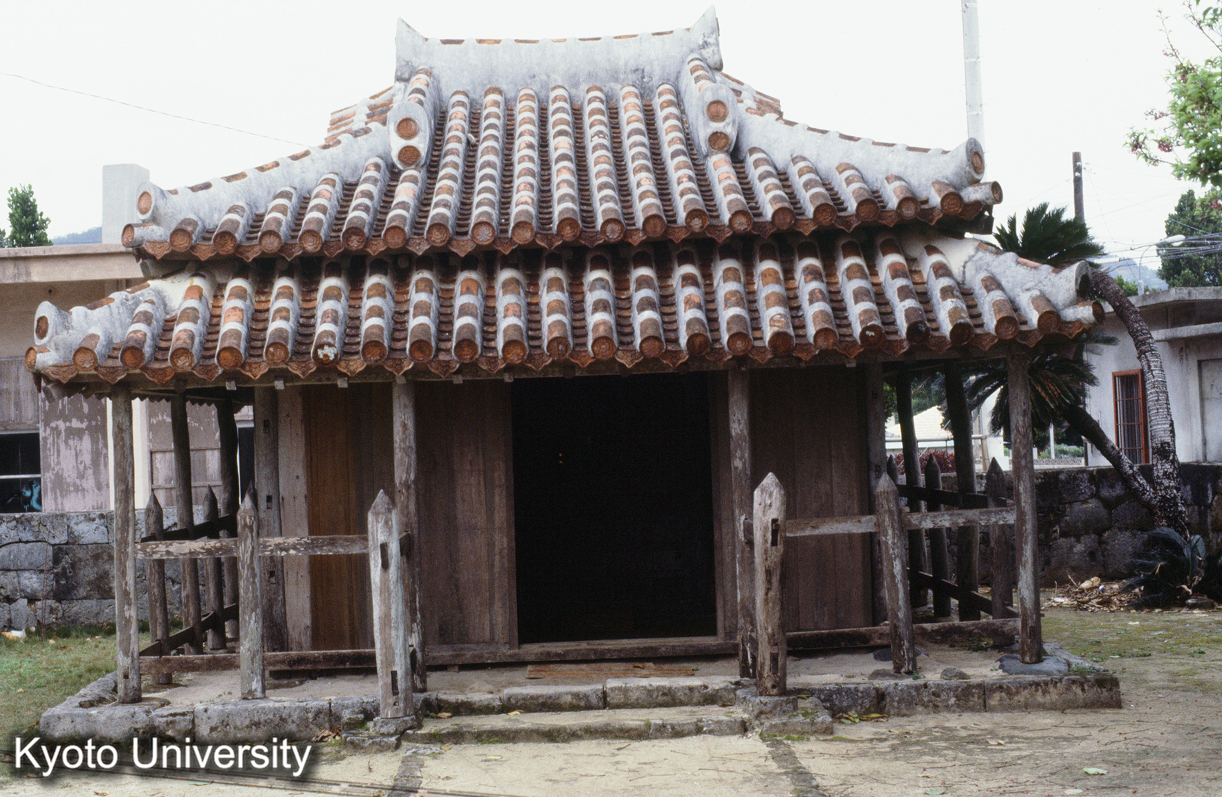 ［スライド］ (1)