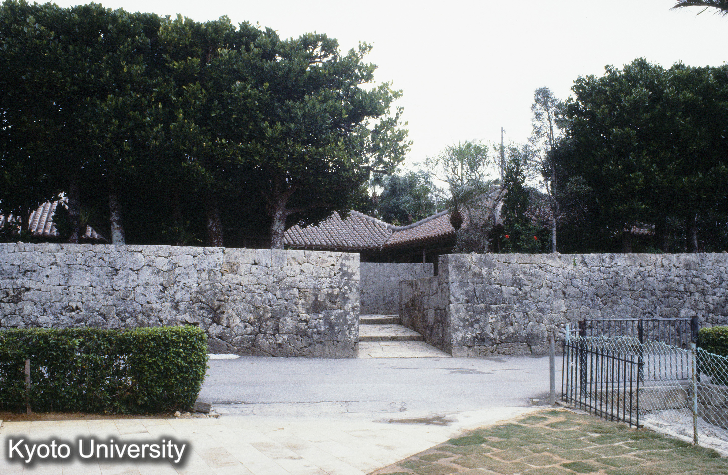 ［スライド］ (1)