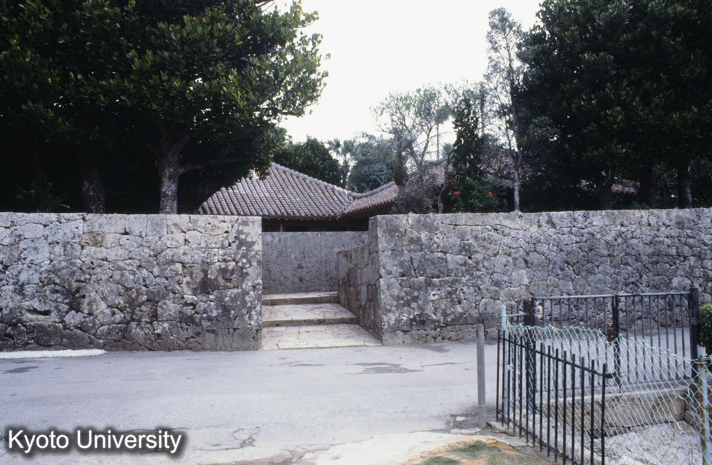 ［スライド］ (1)