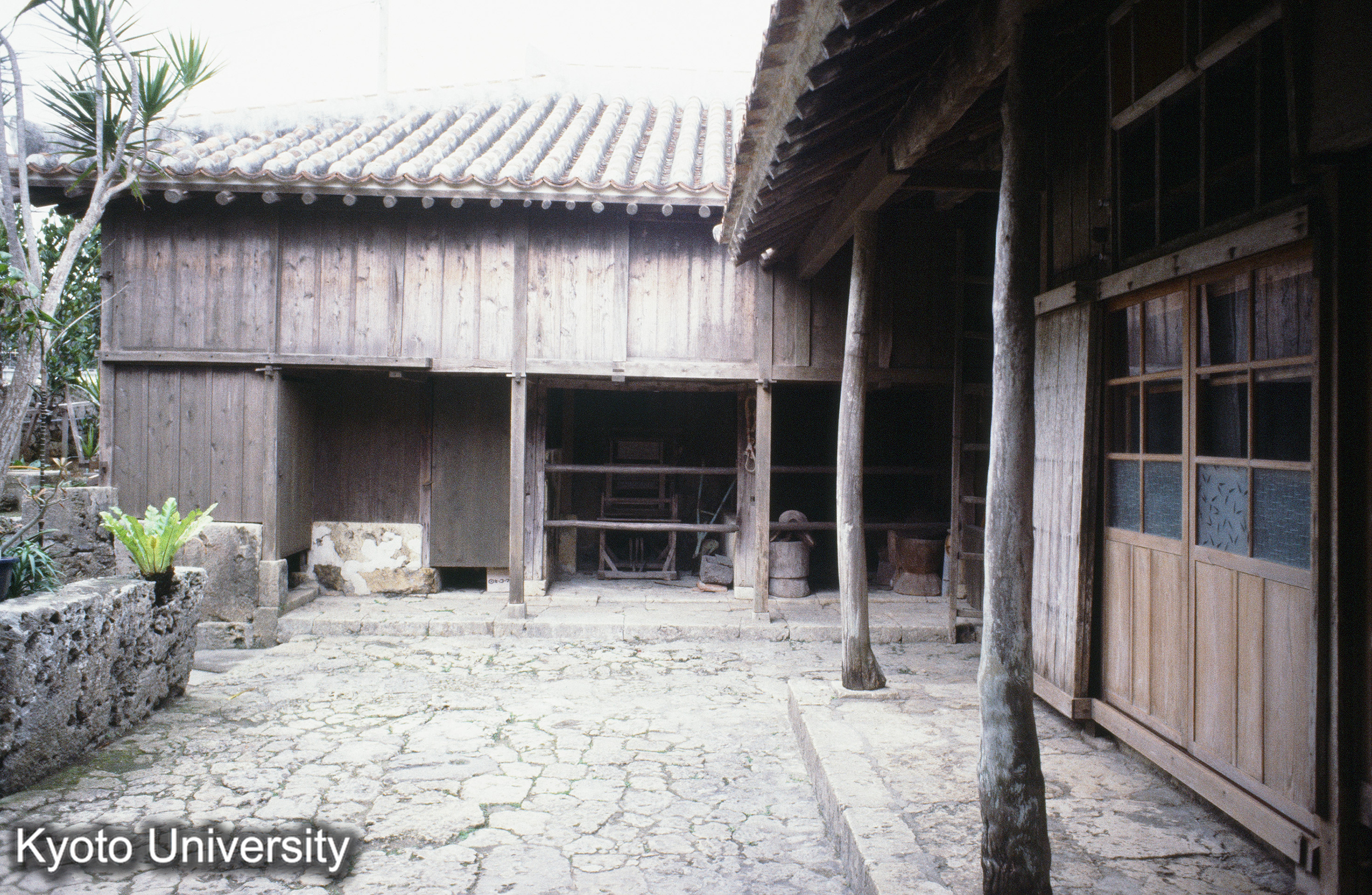 ［スライド］ (1)