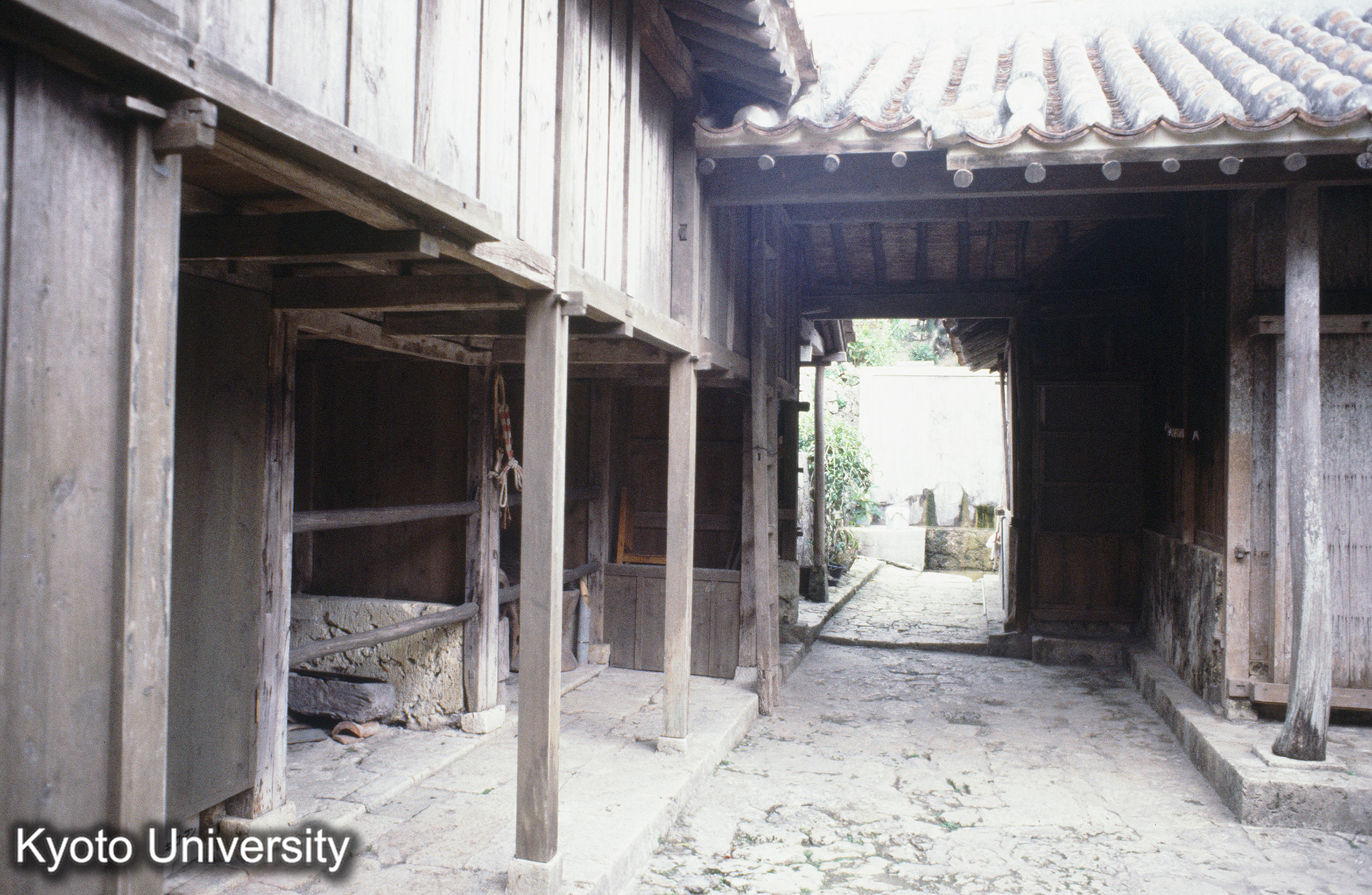 ［スライド］ (1)