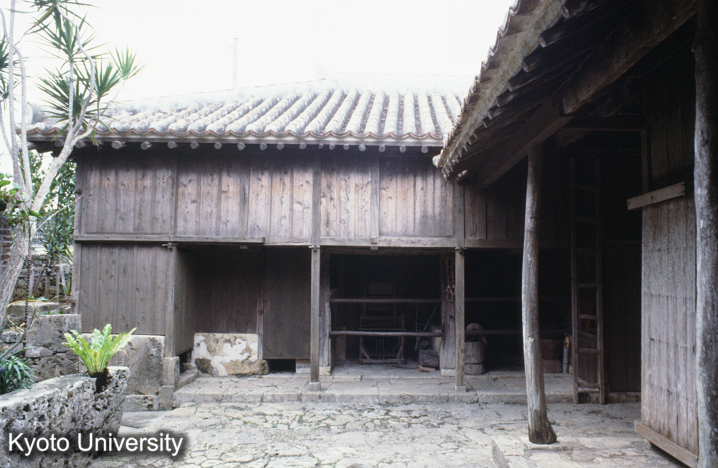 ［スライド］ (1)