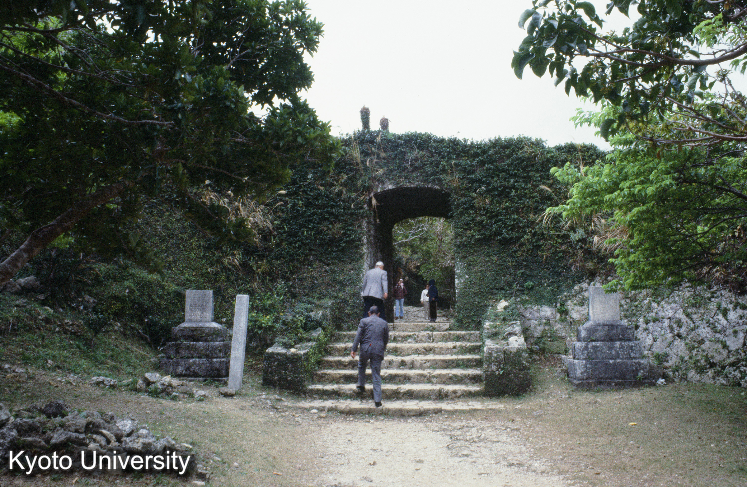 ［スライド］ (1)