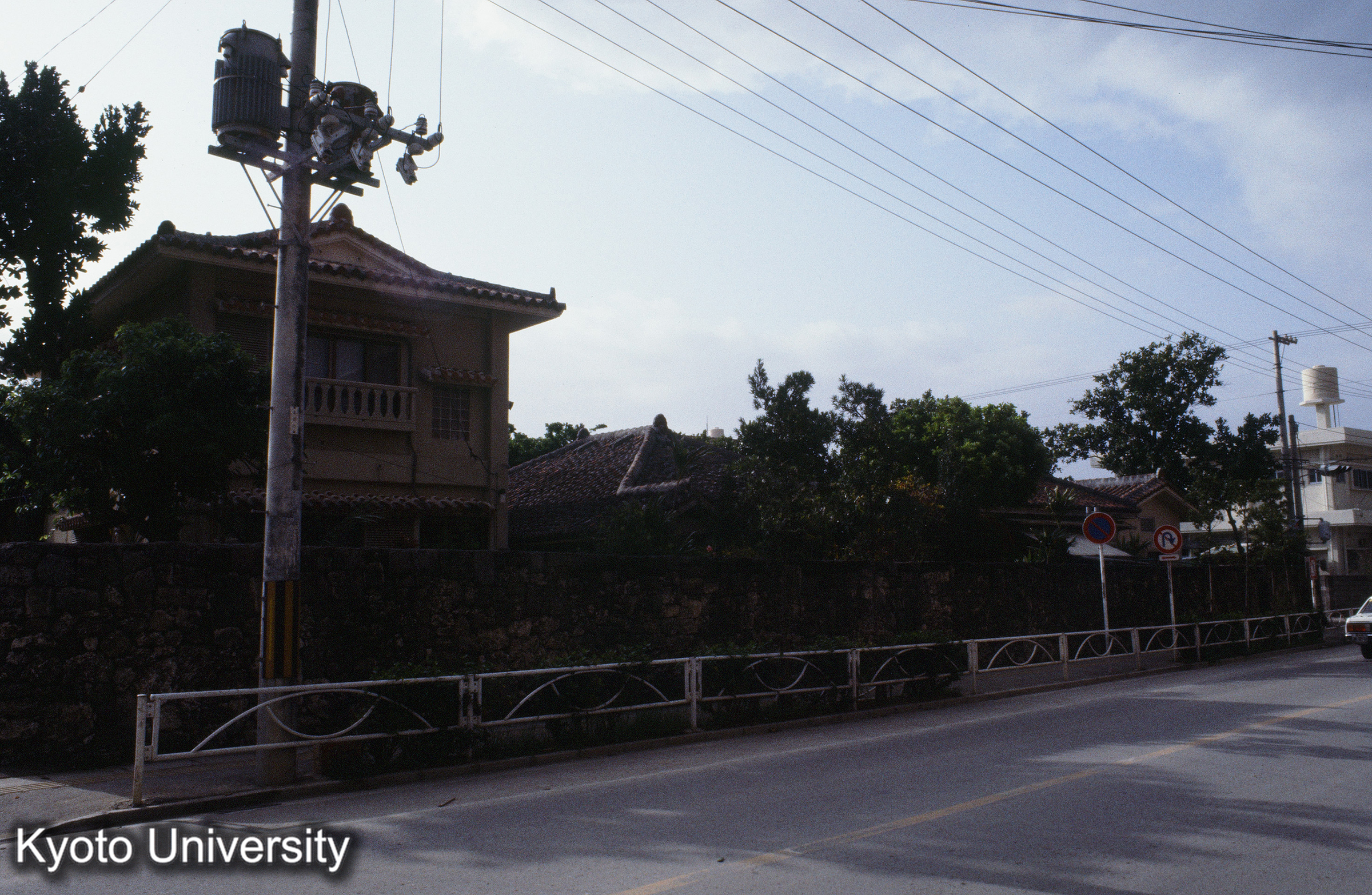 ［スライド］ (1)