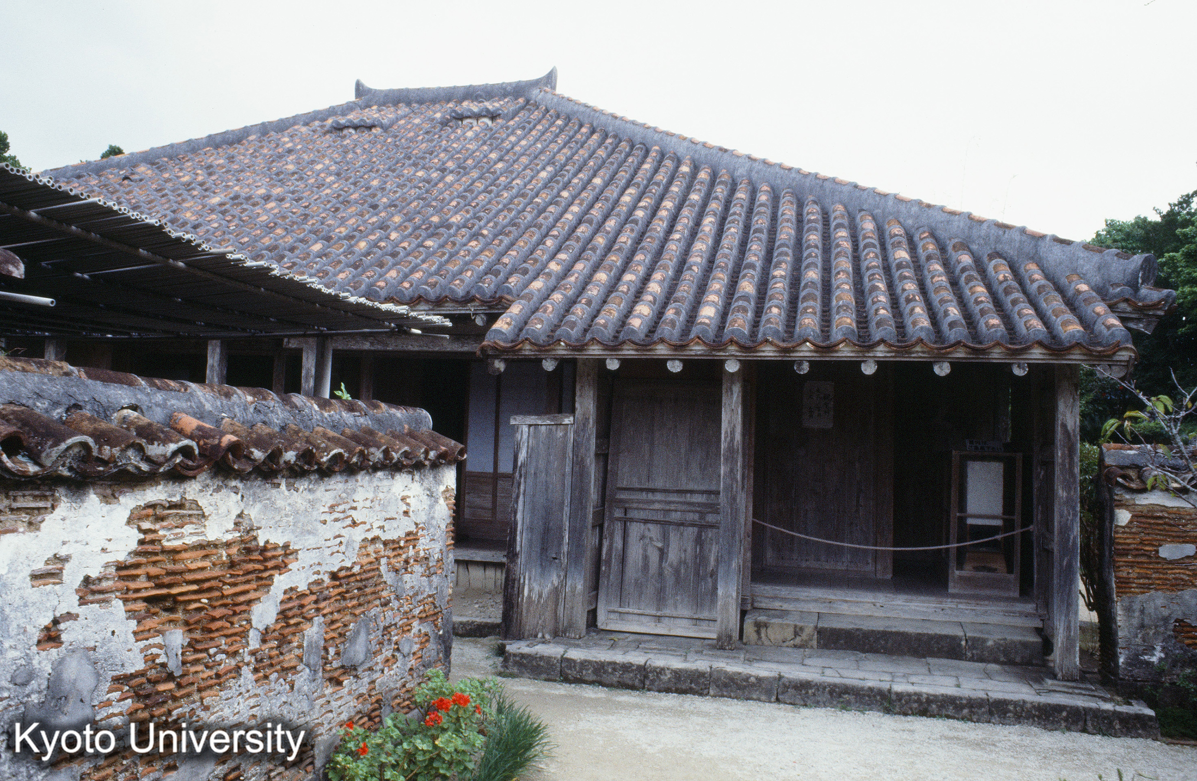 ［スライド］ (1)