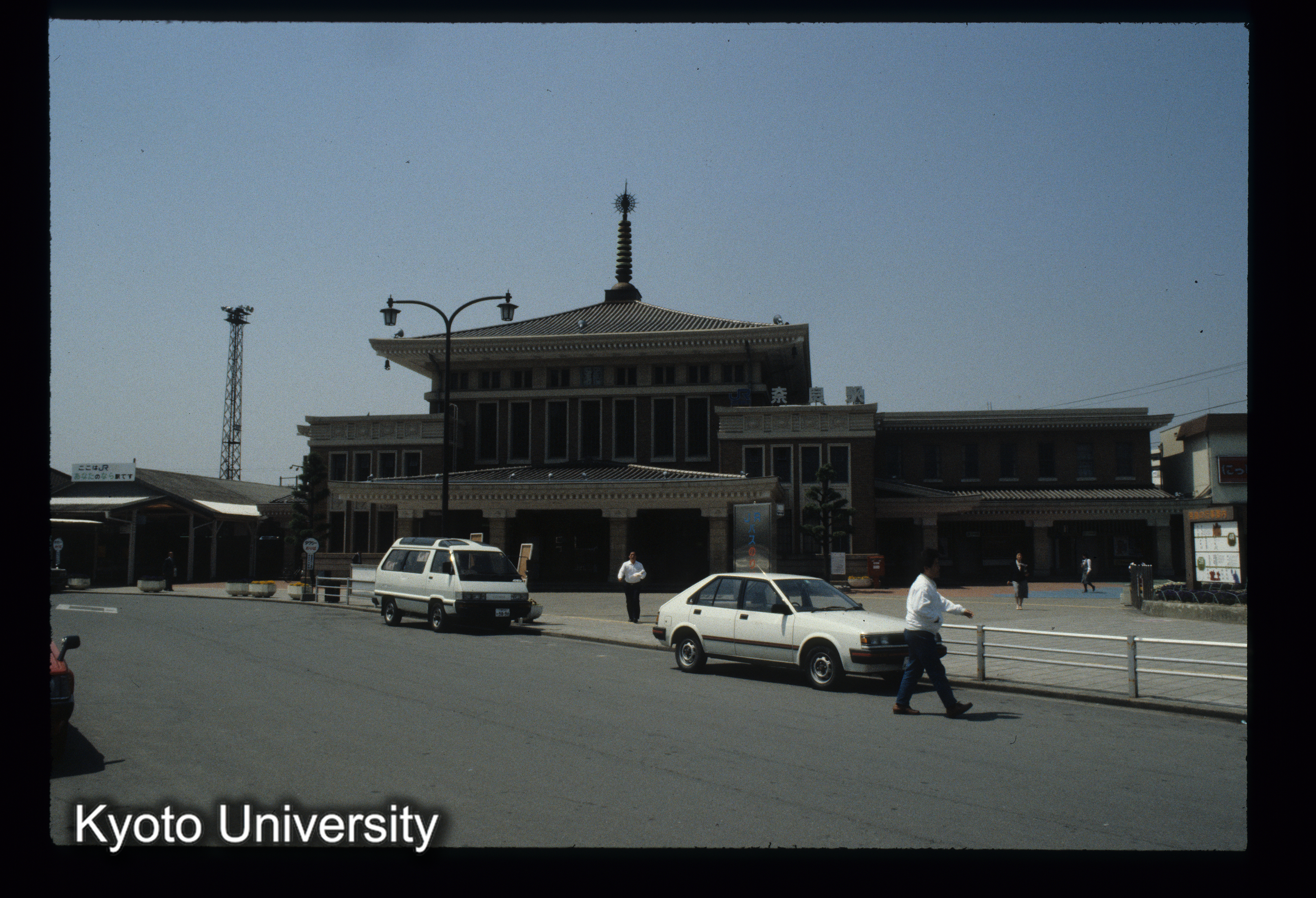 ［スライド］ (1)