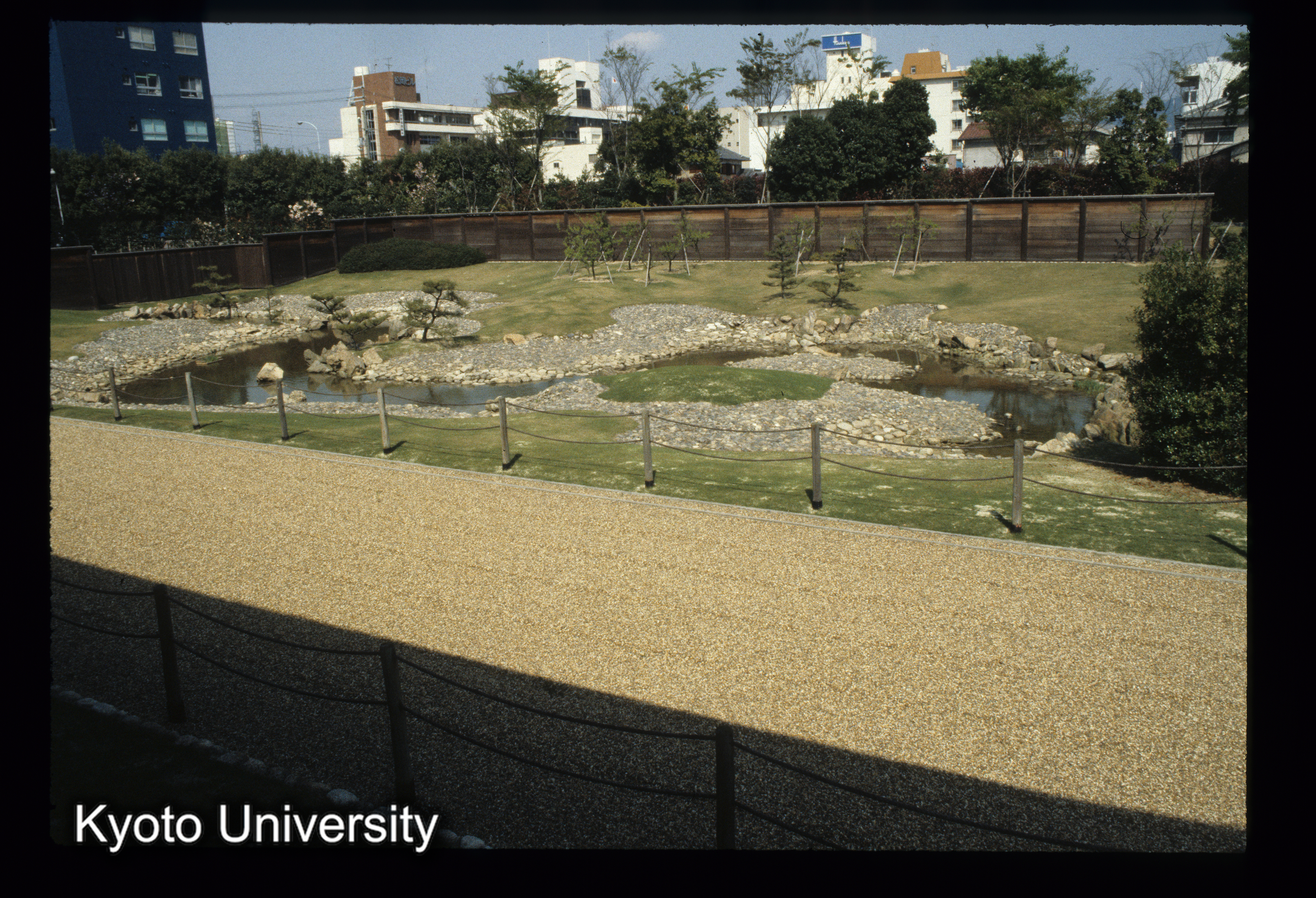 ［スライド］ (1)