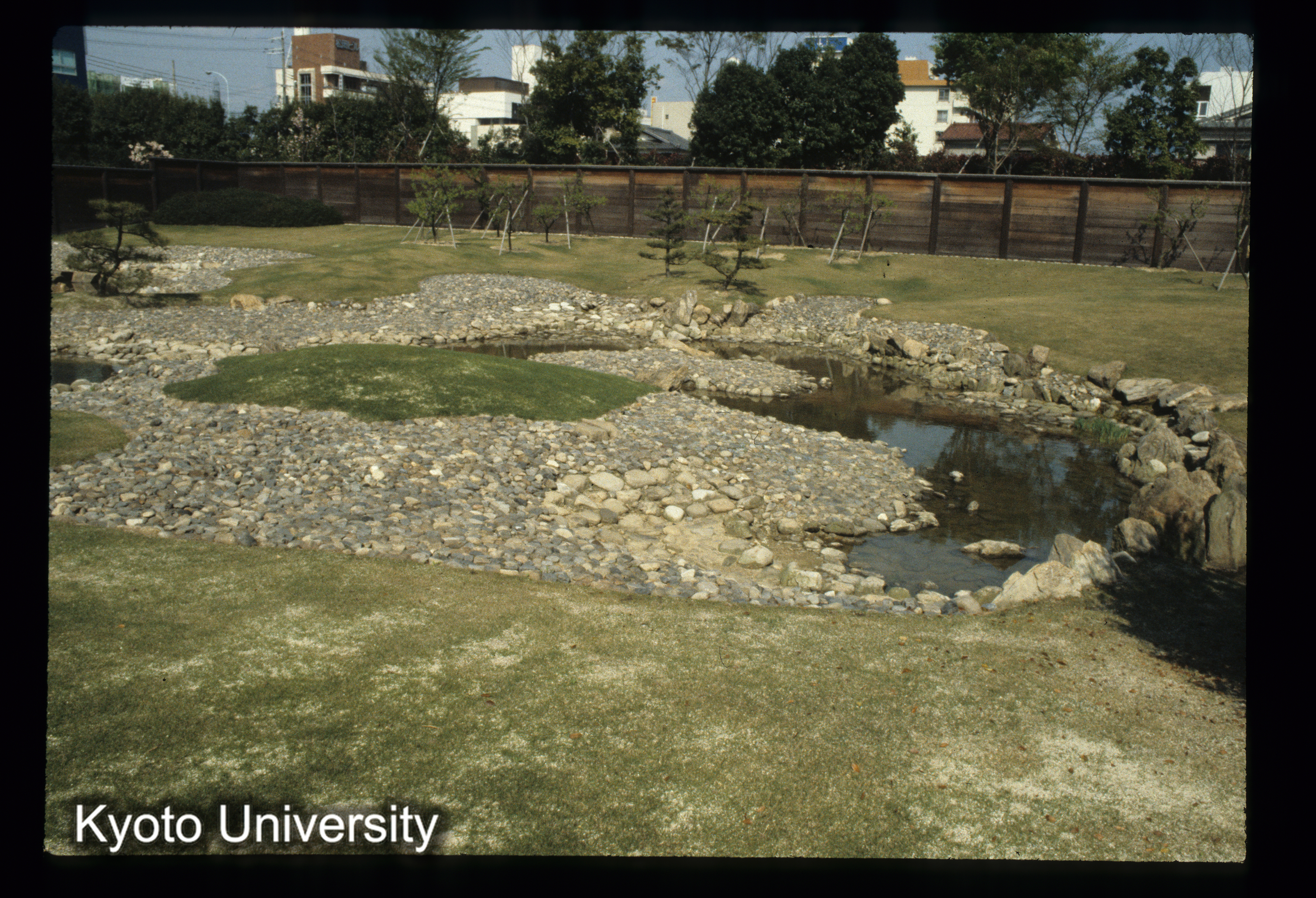 ［スライド］ (1)