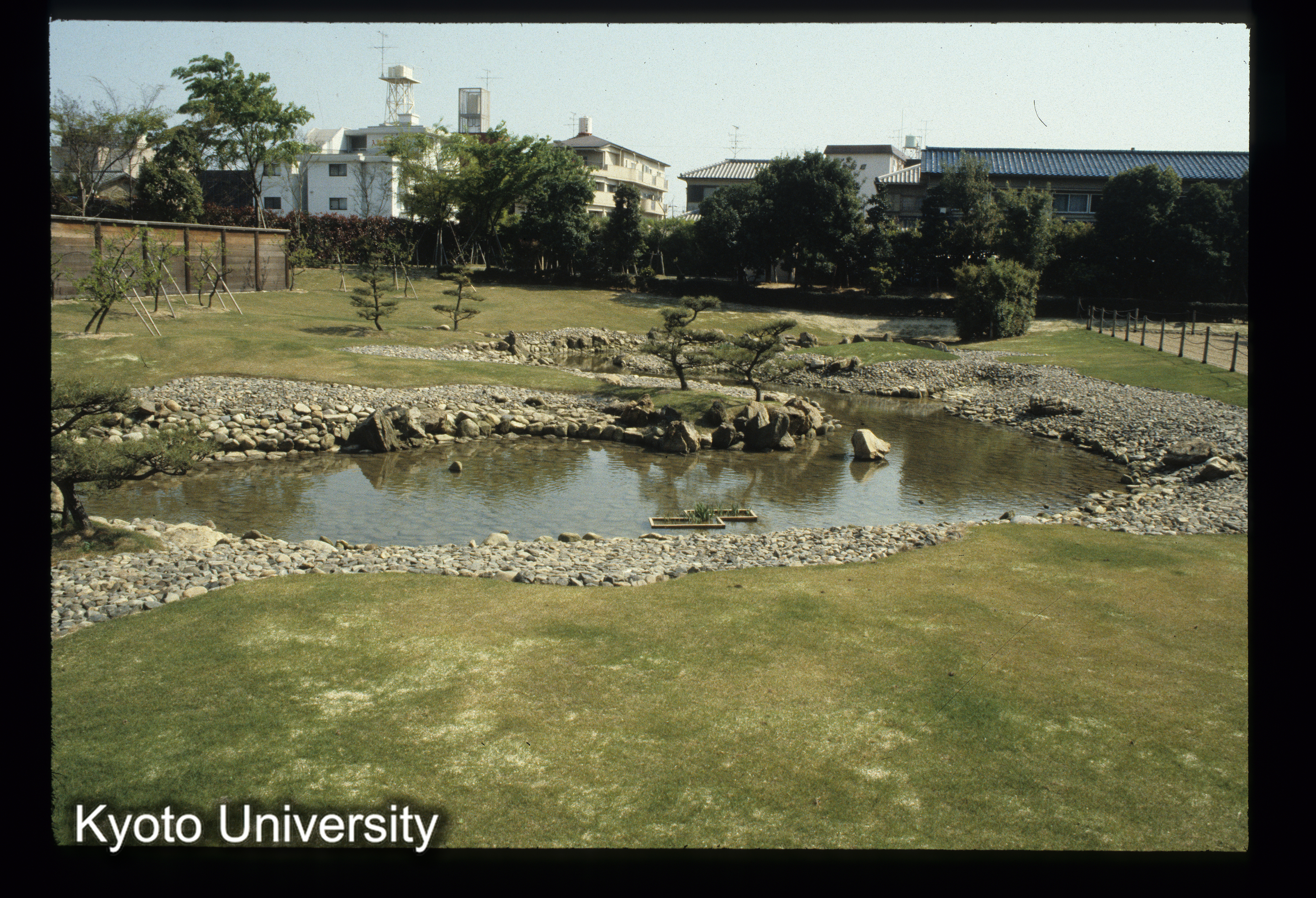 ［スライド］ (1)