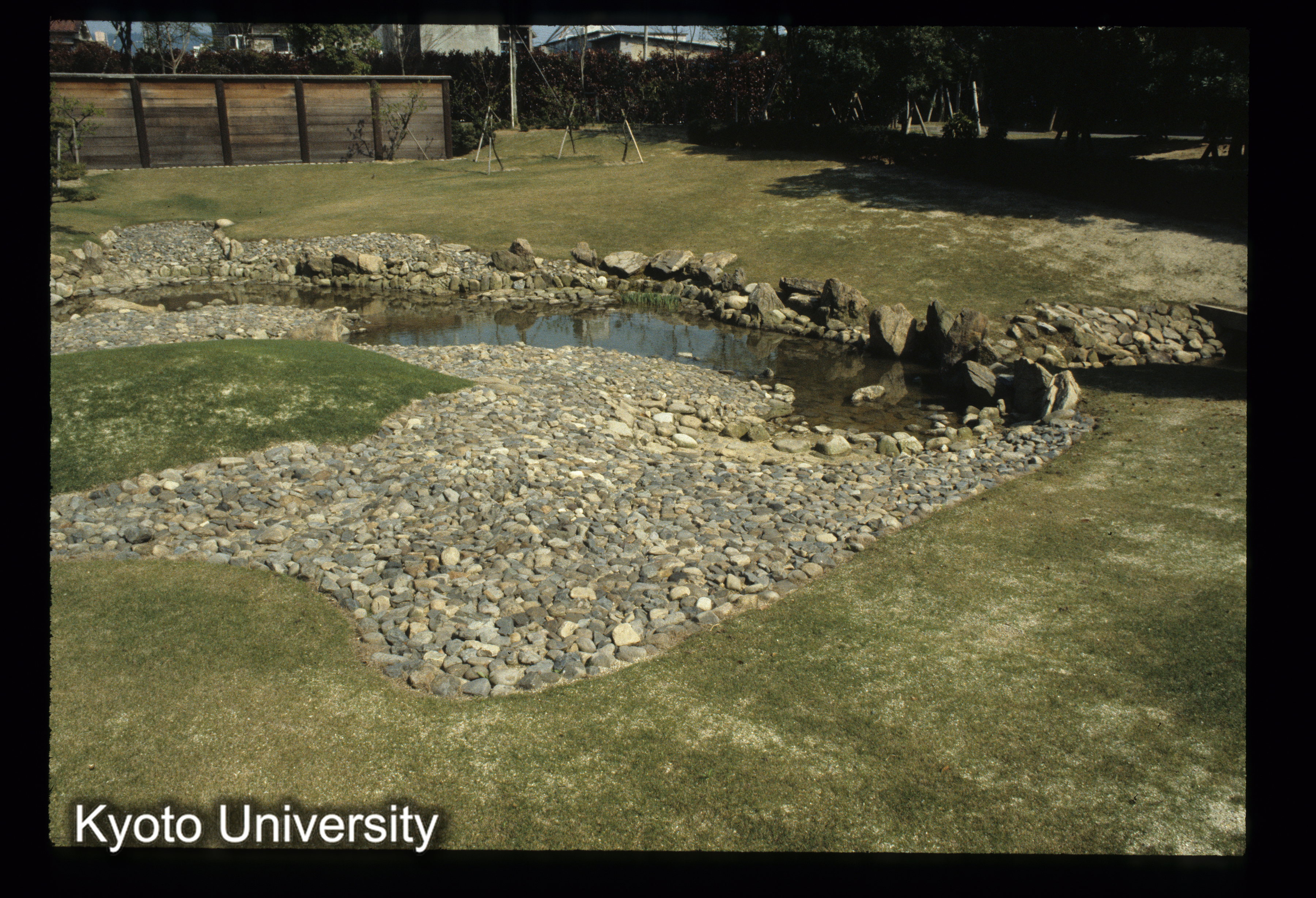 ［スライド］ (1)