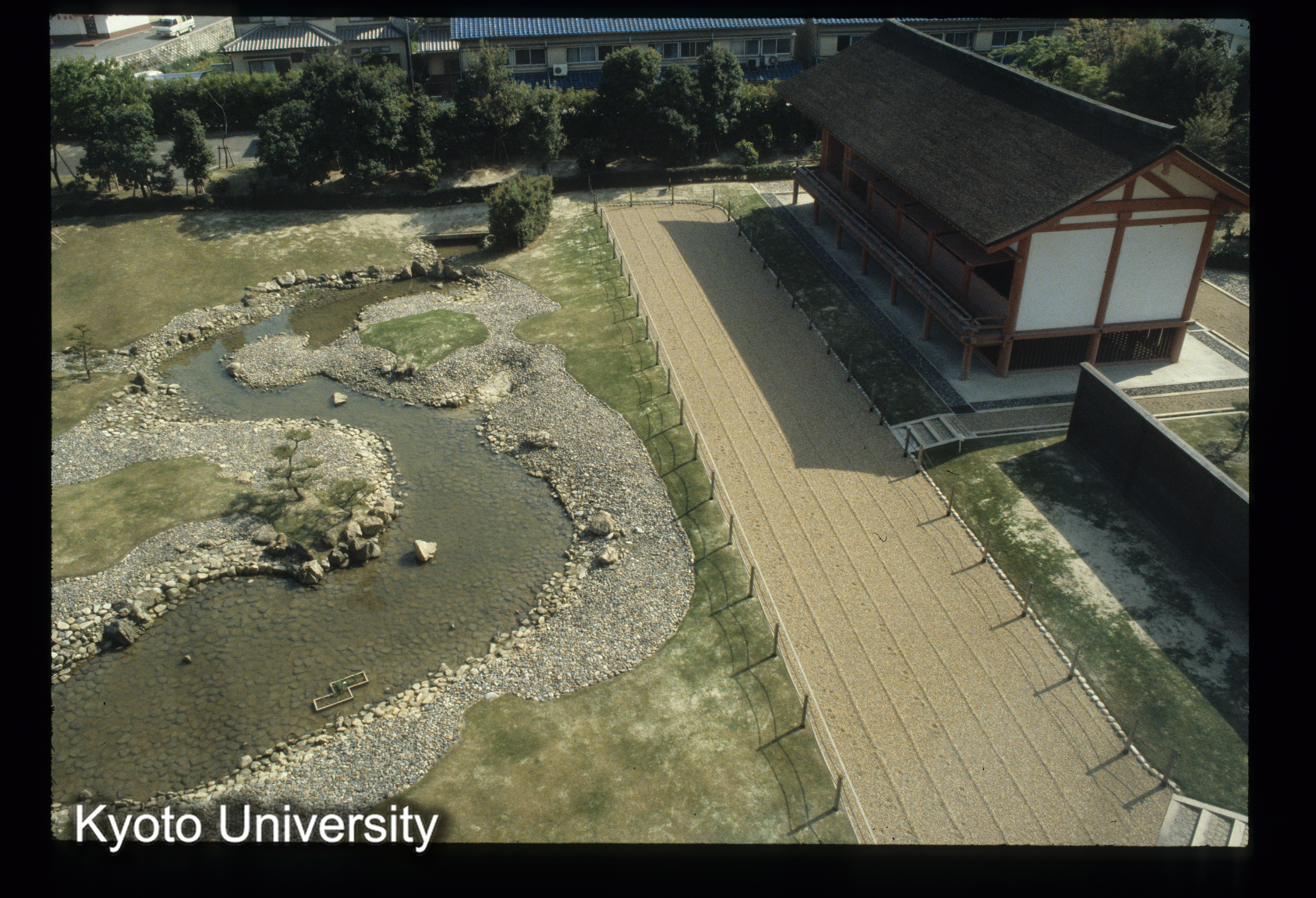 ［スライド］ (1)