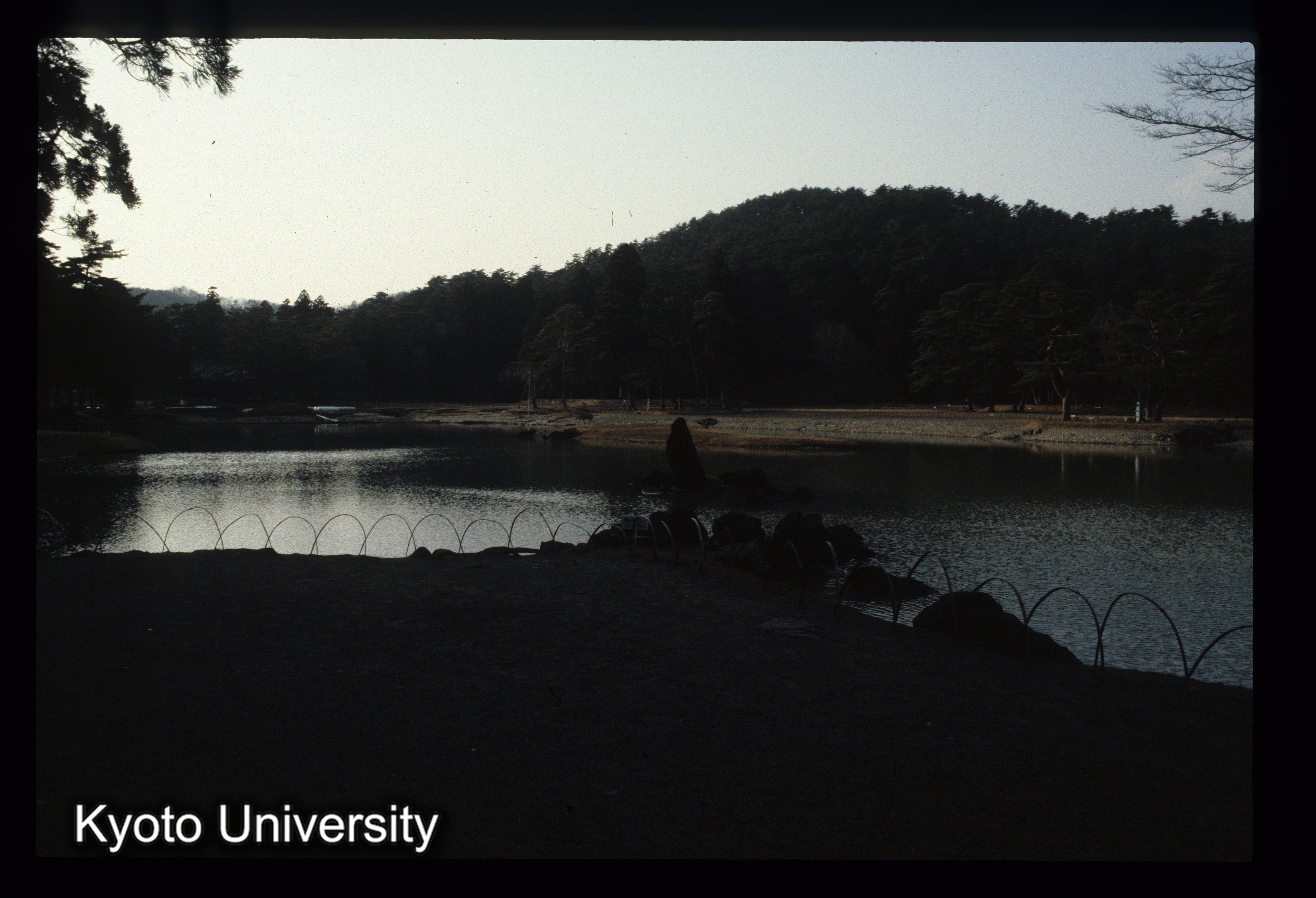 ［スライド］ (1)