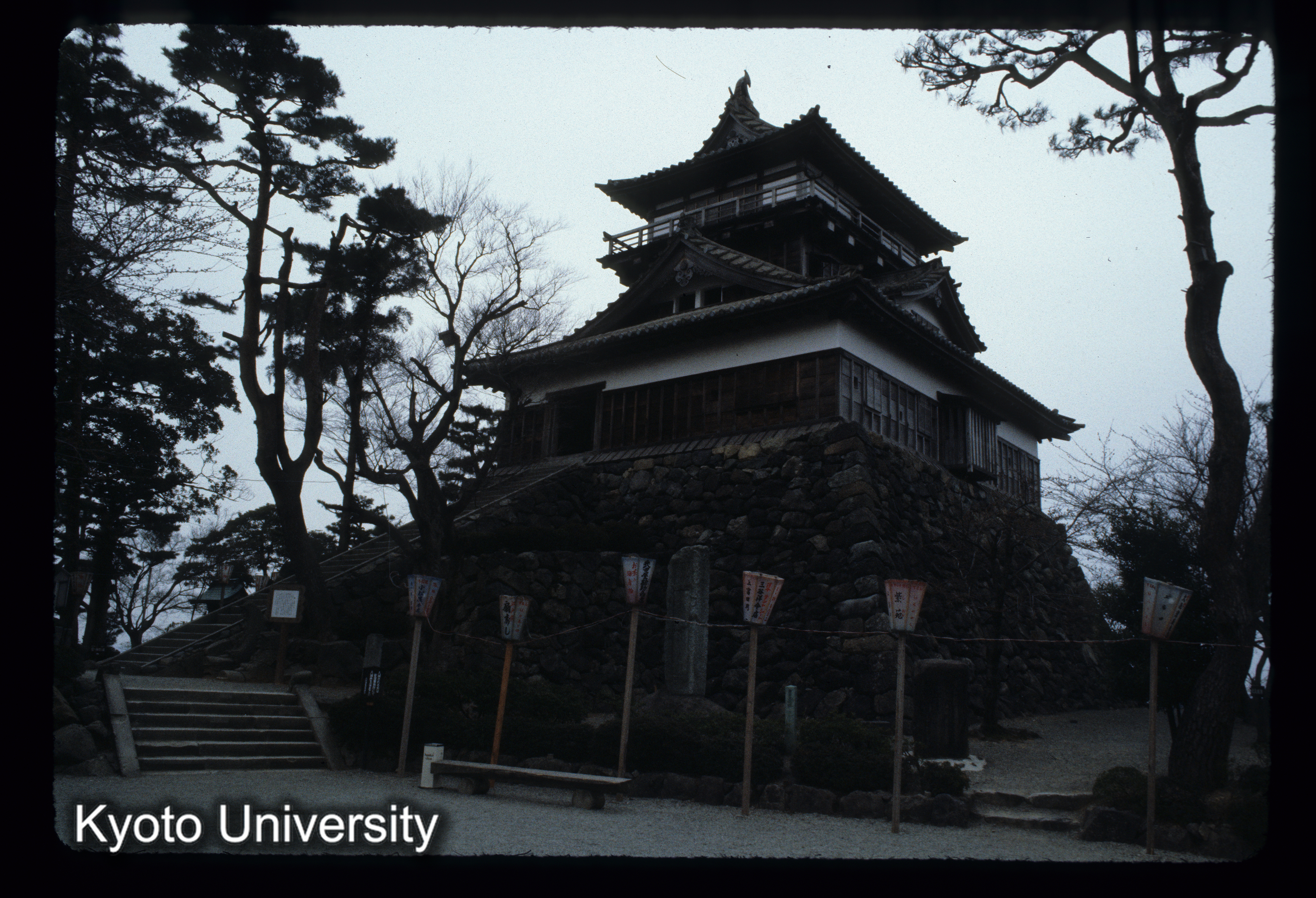 ［スライド］ (1)